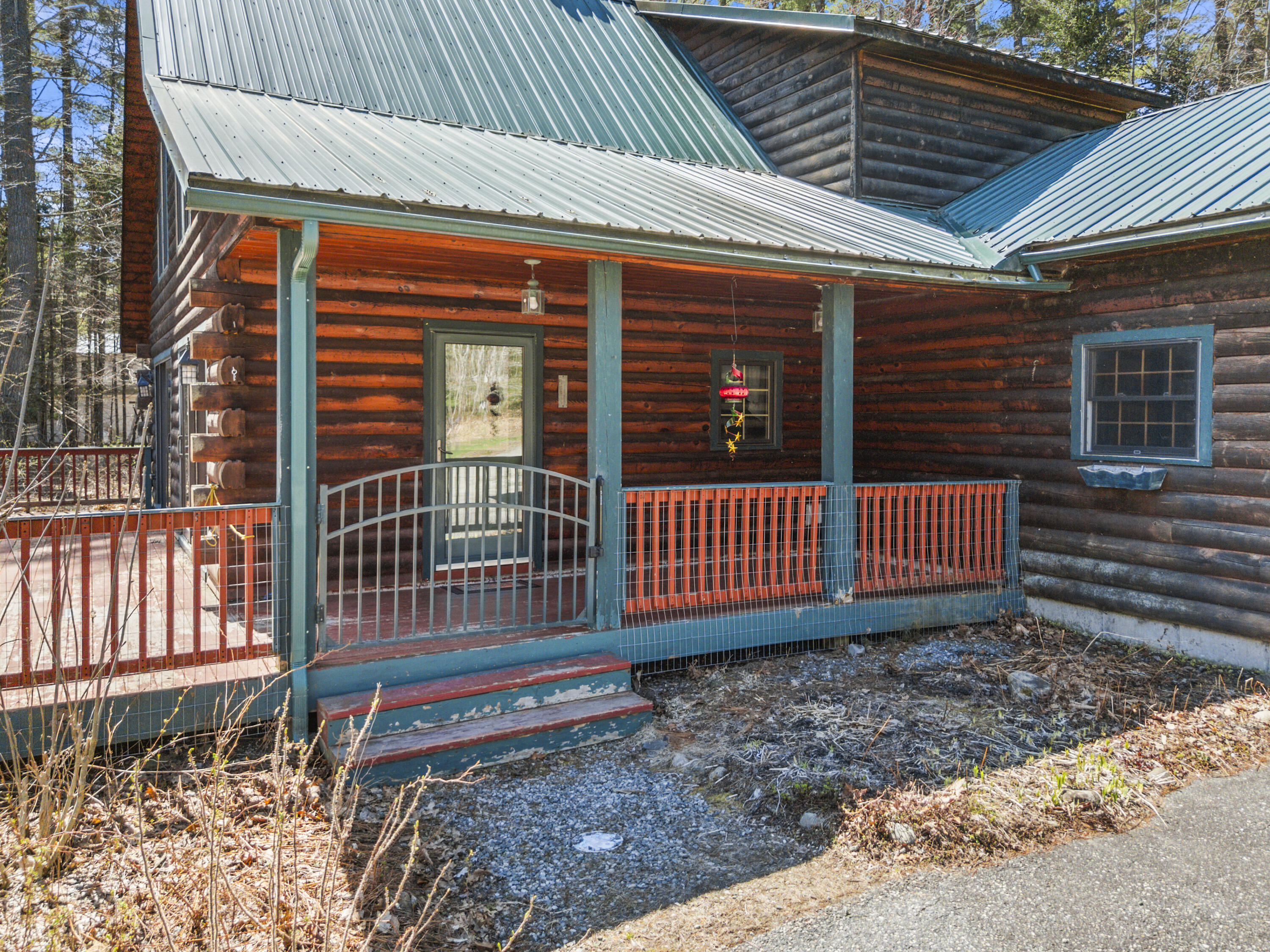 48 Thistle Lane