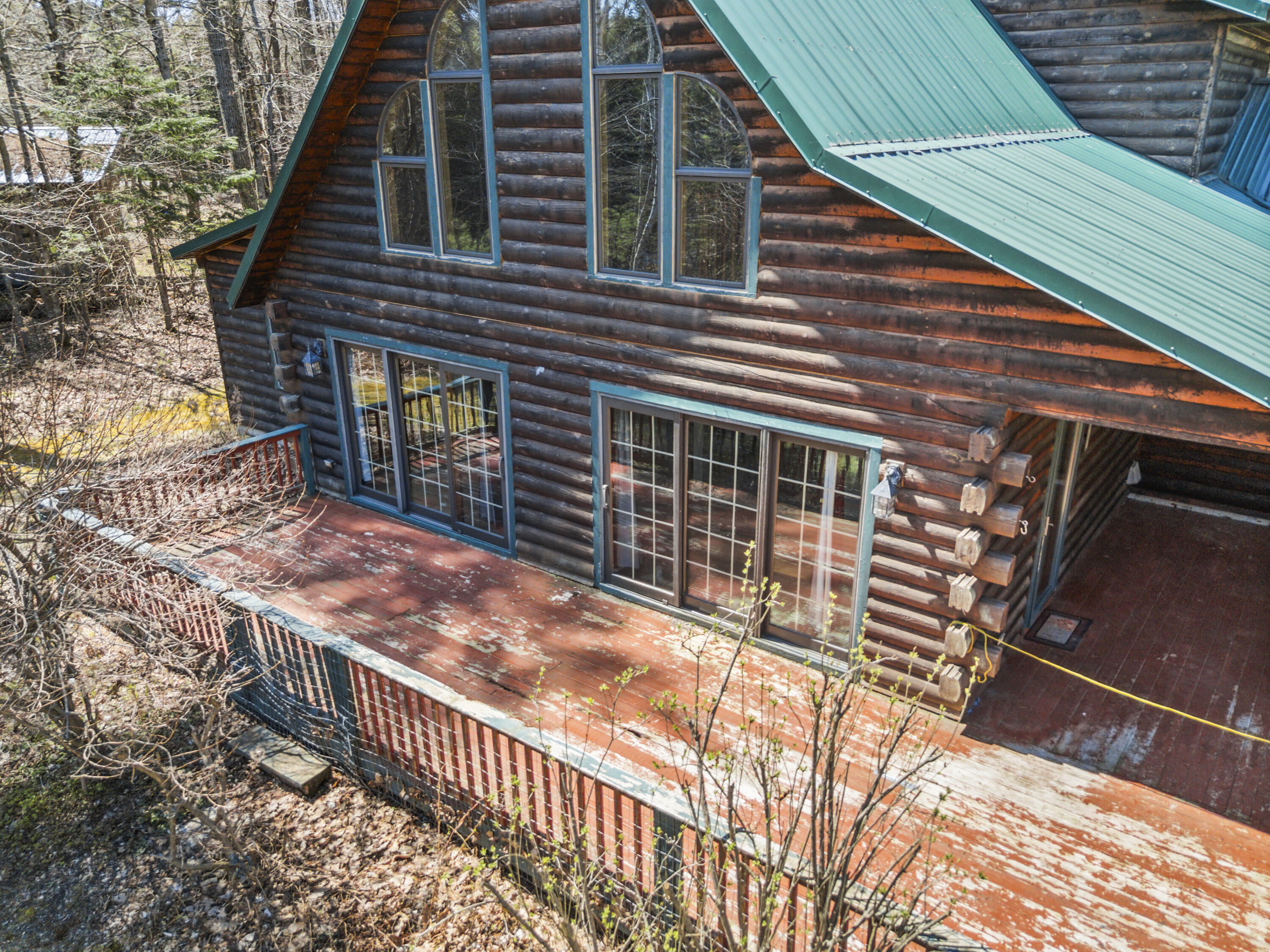 48 Thistle Lane