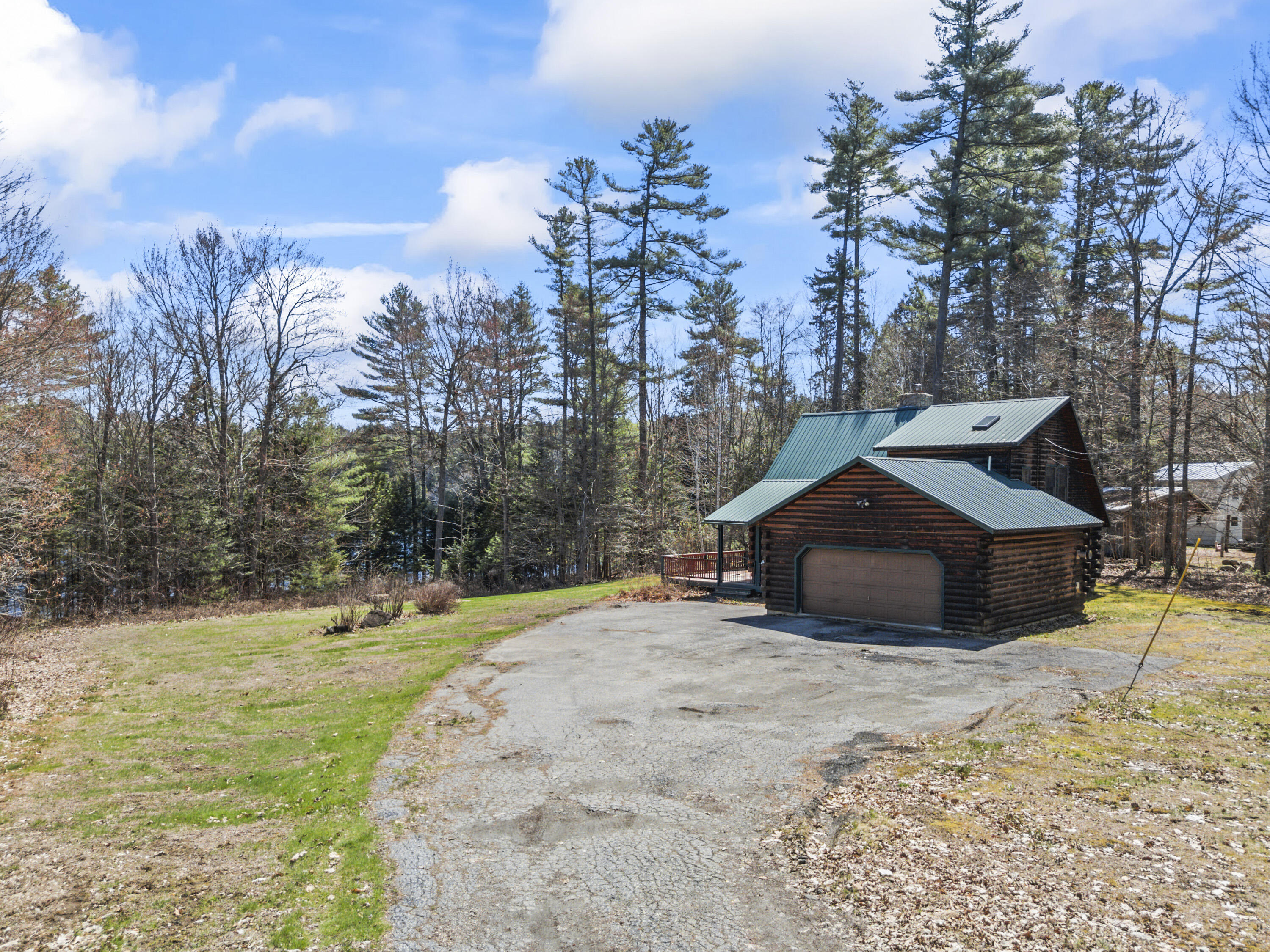 48 Thistle Lane