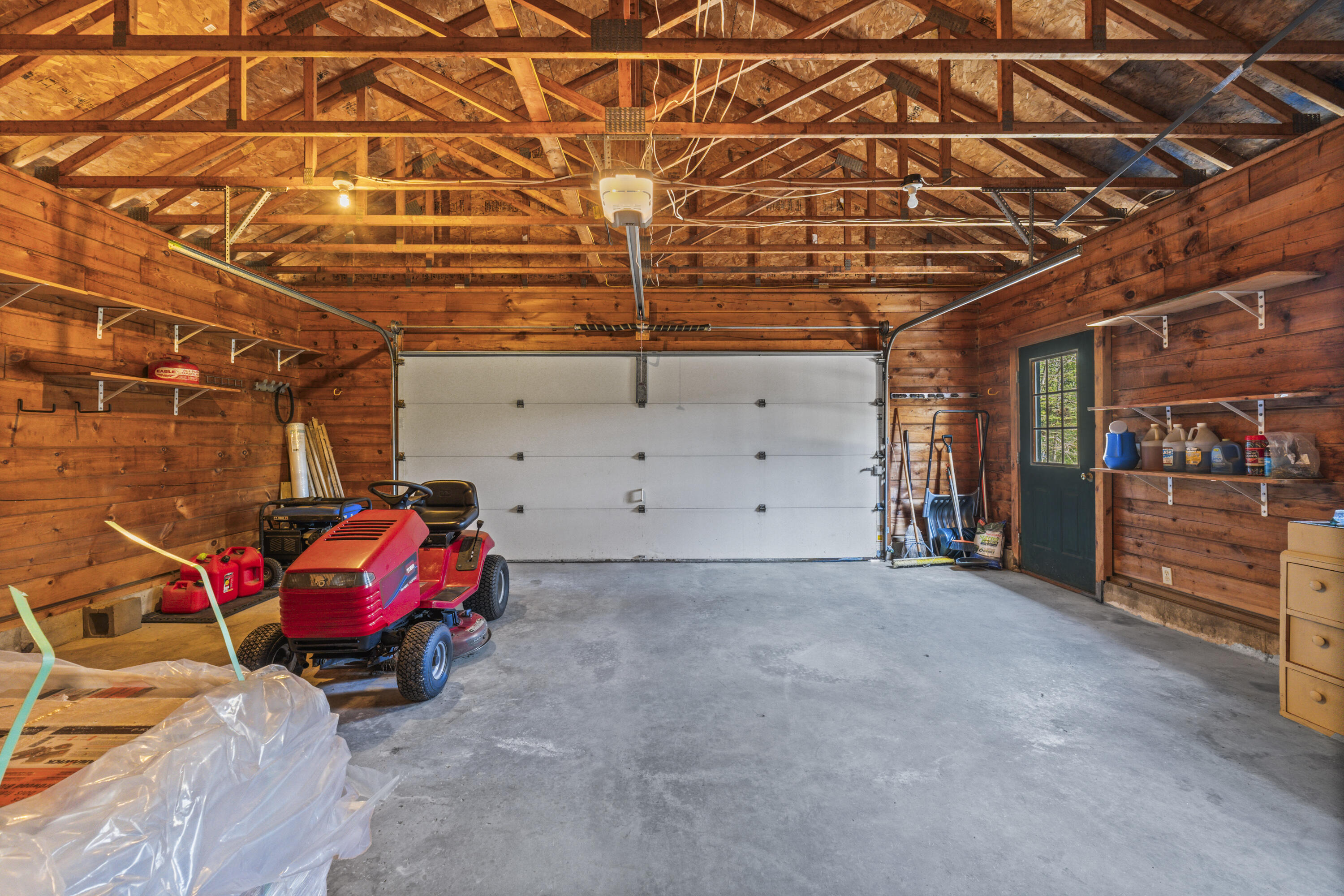 48 Thistle Lane