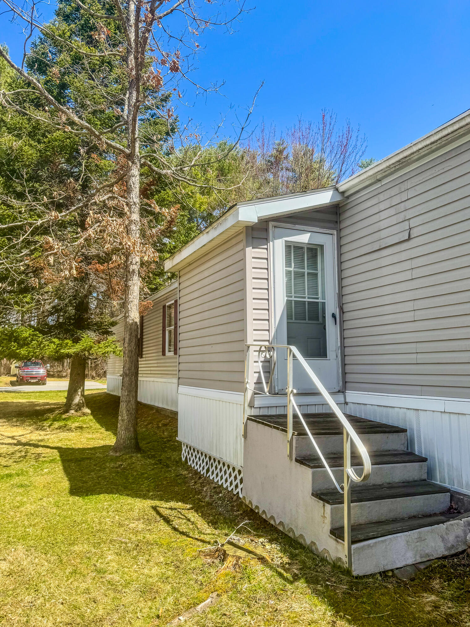 42 Sparrow Drive