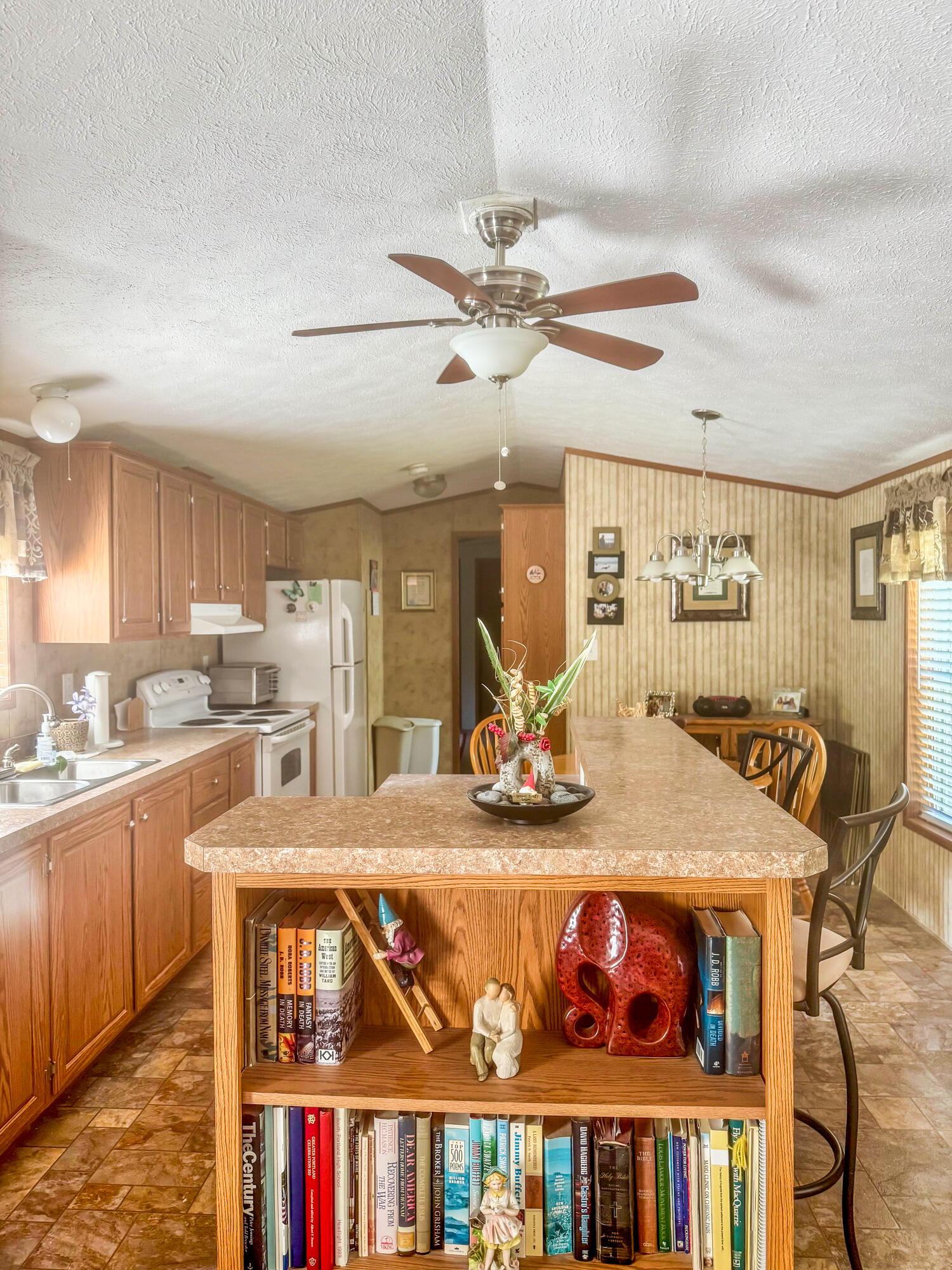 42 Sparrow Drive