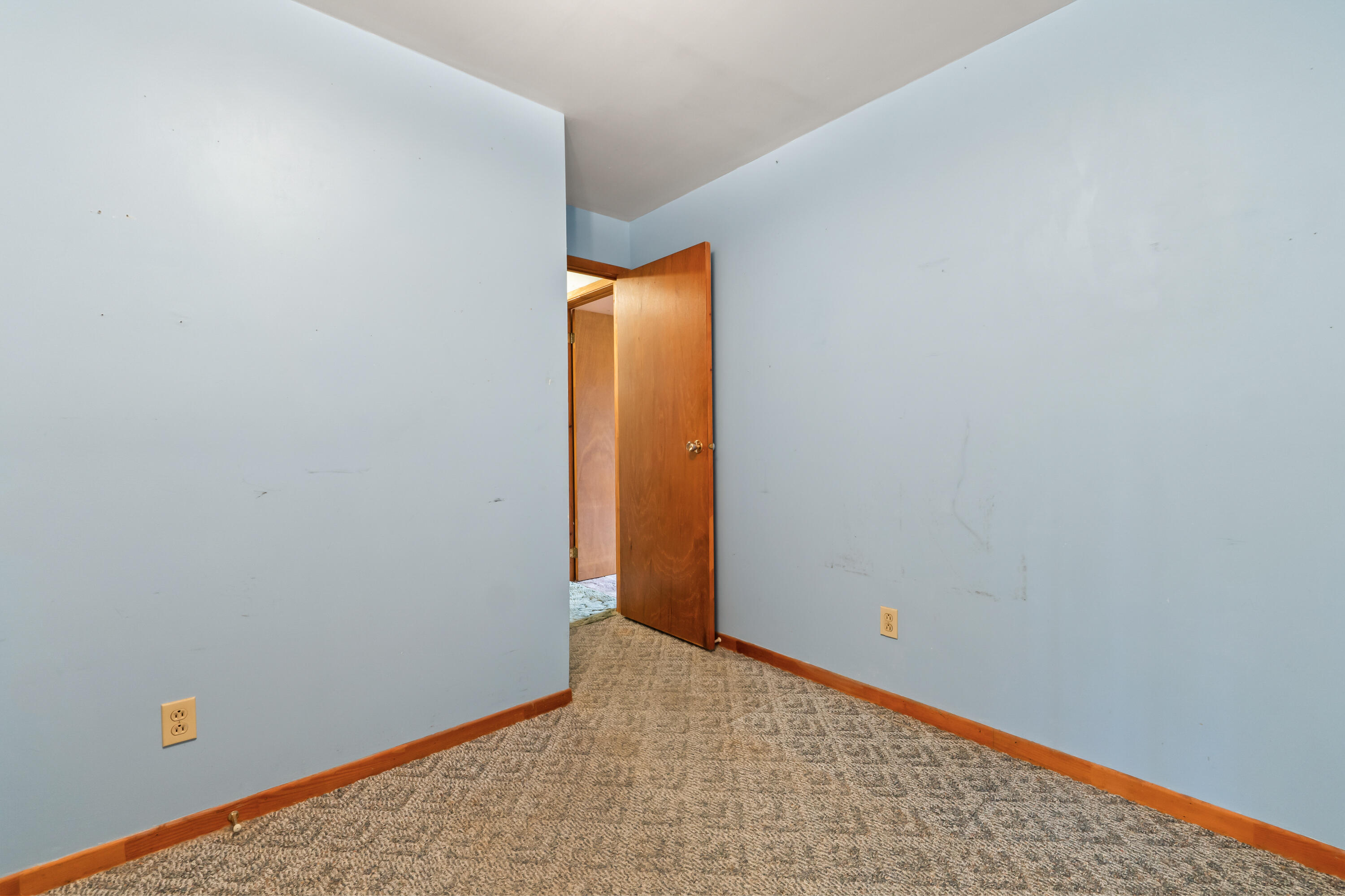 33 Mclaughlin Circle