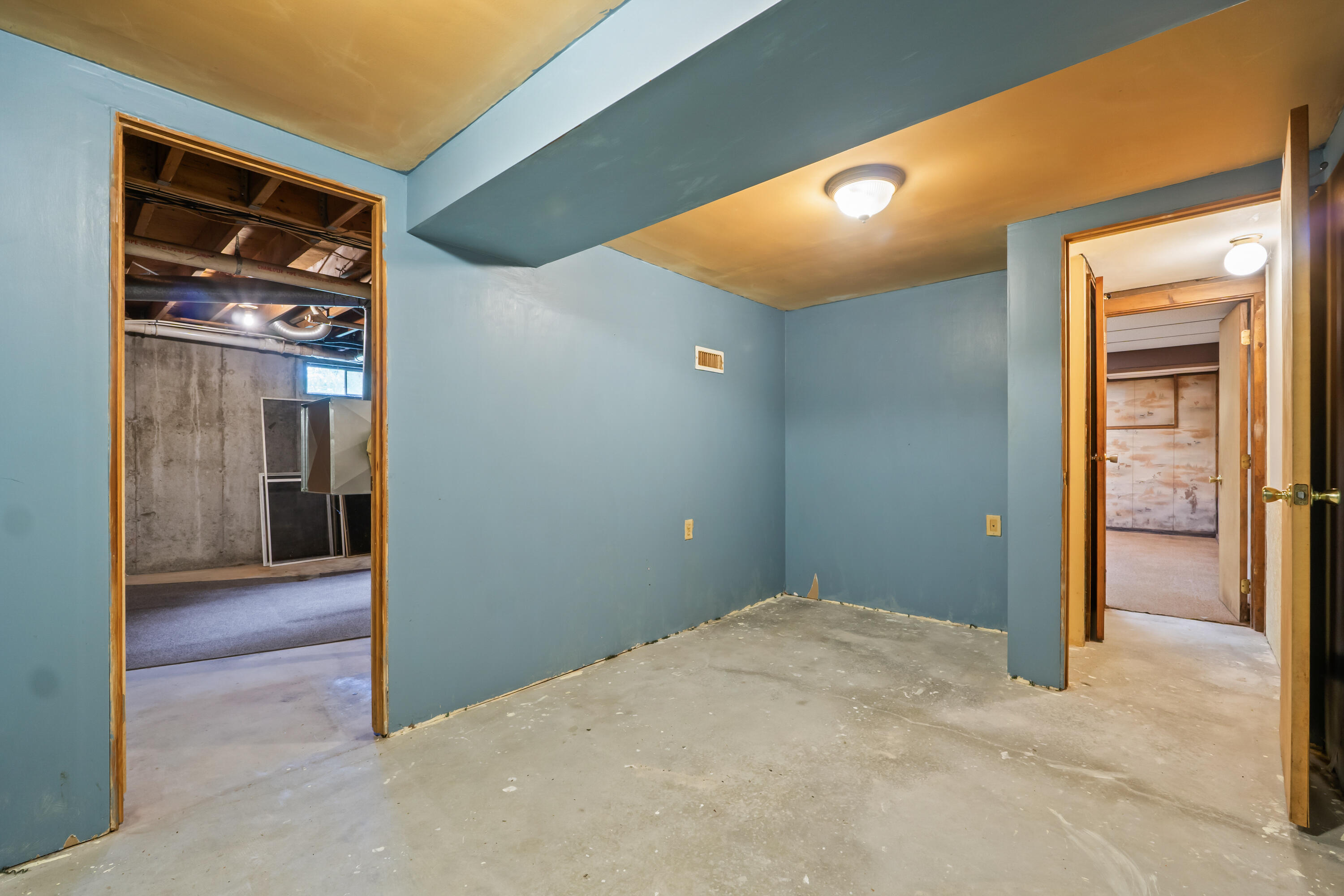 33 Mclaughlin Circle