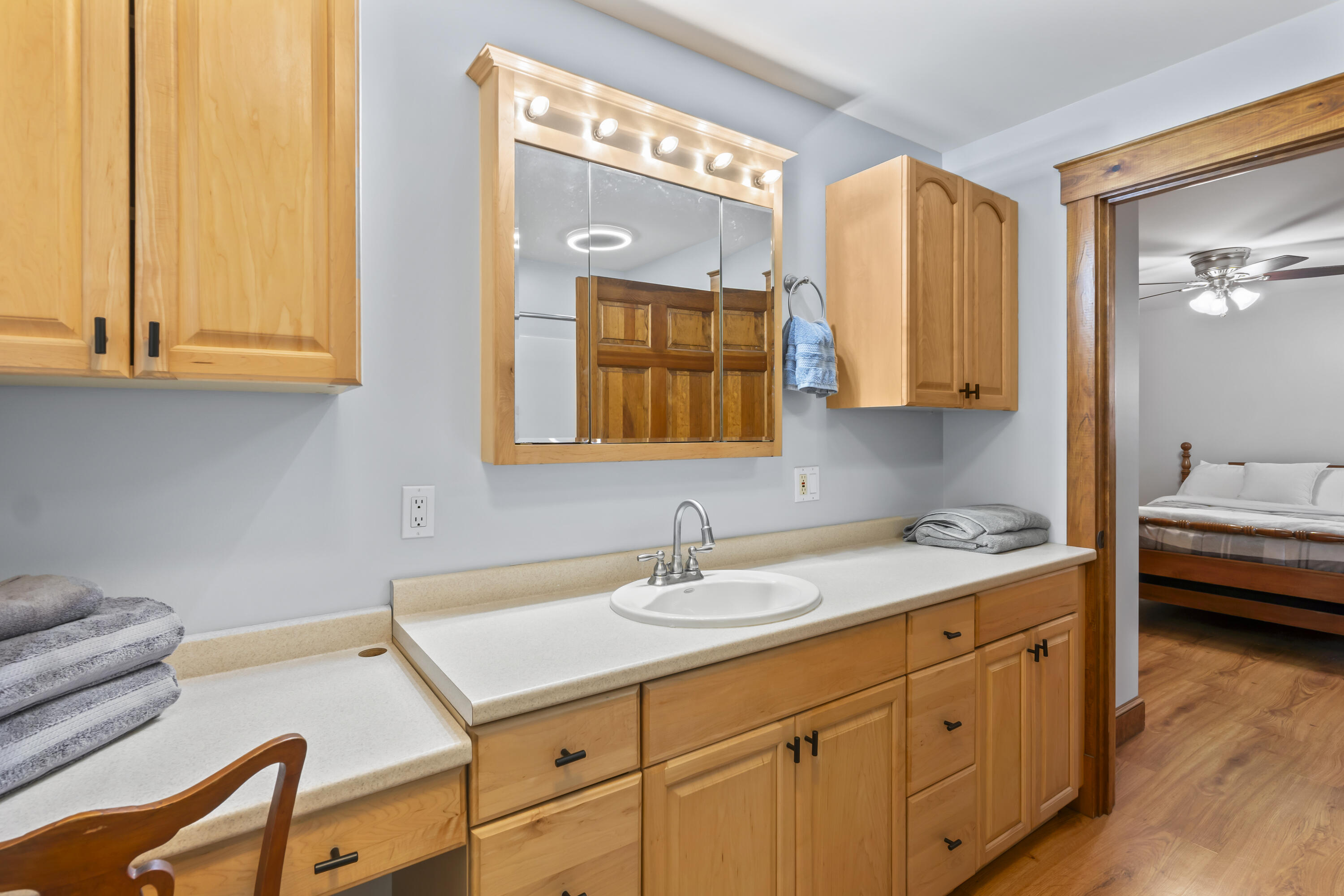 40 Sandy Cove