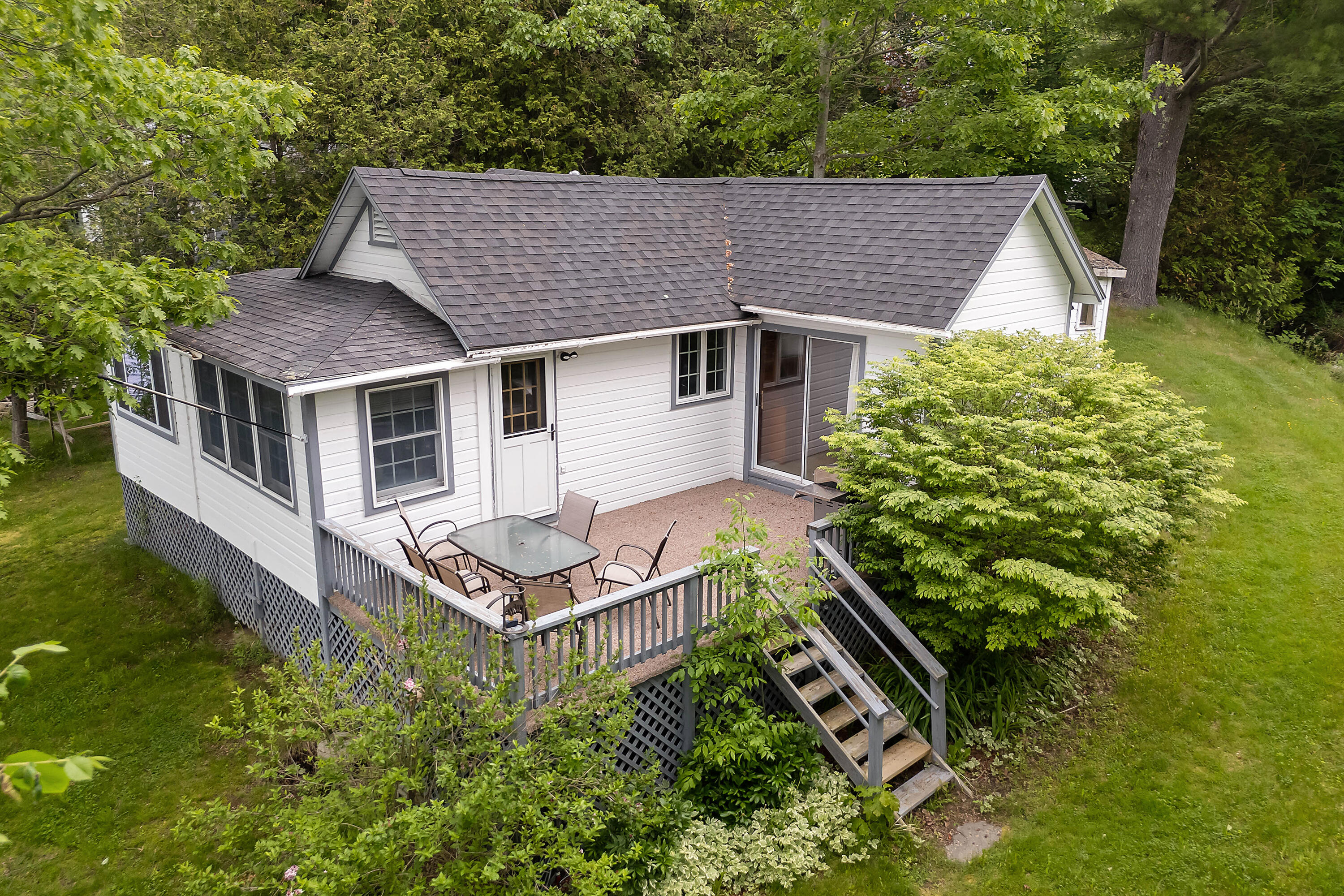 8 23rd Fire Road