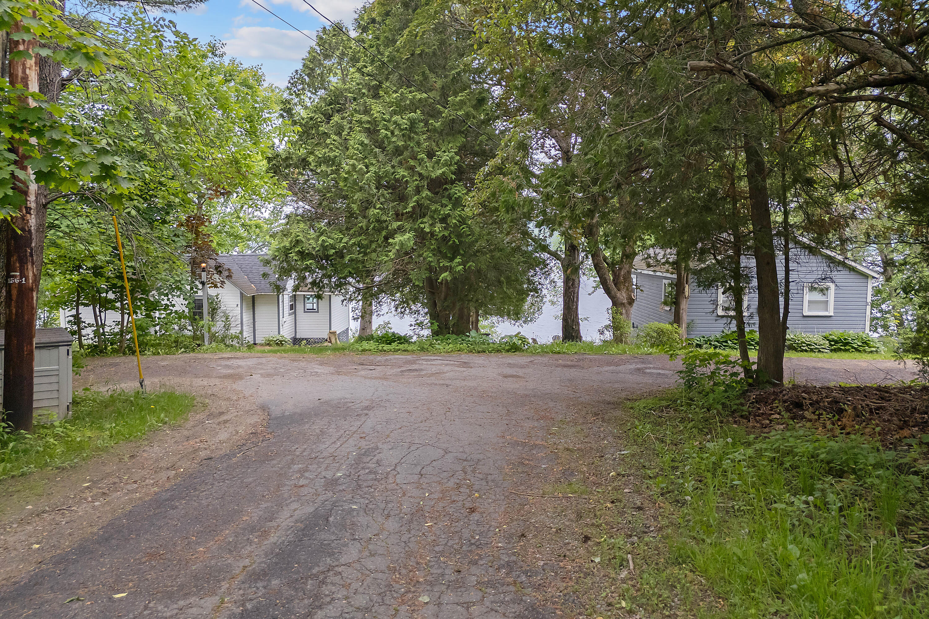 8 23rd Fire Road