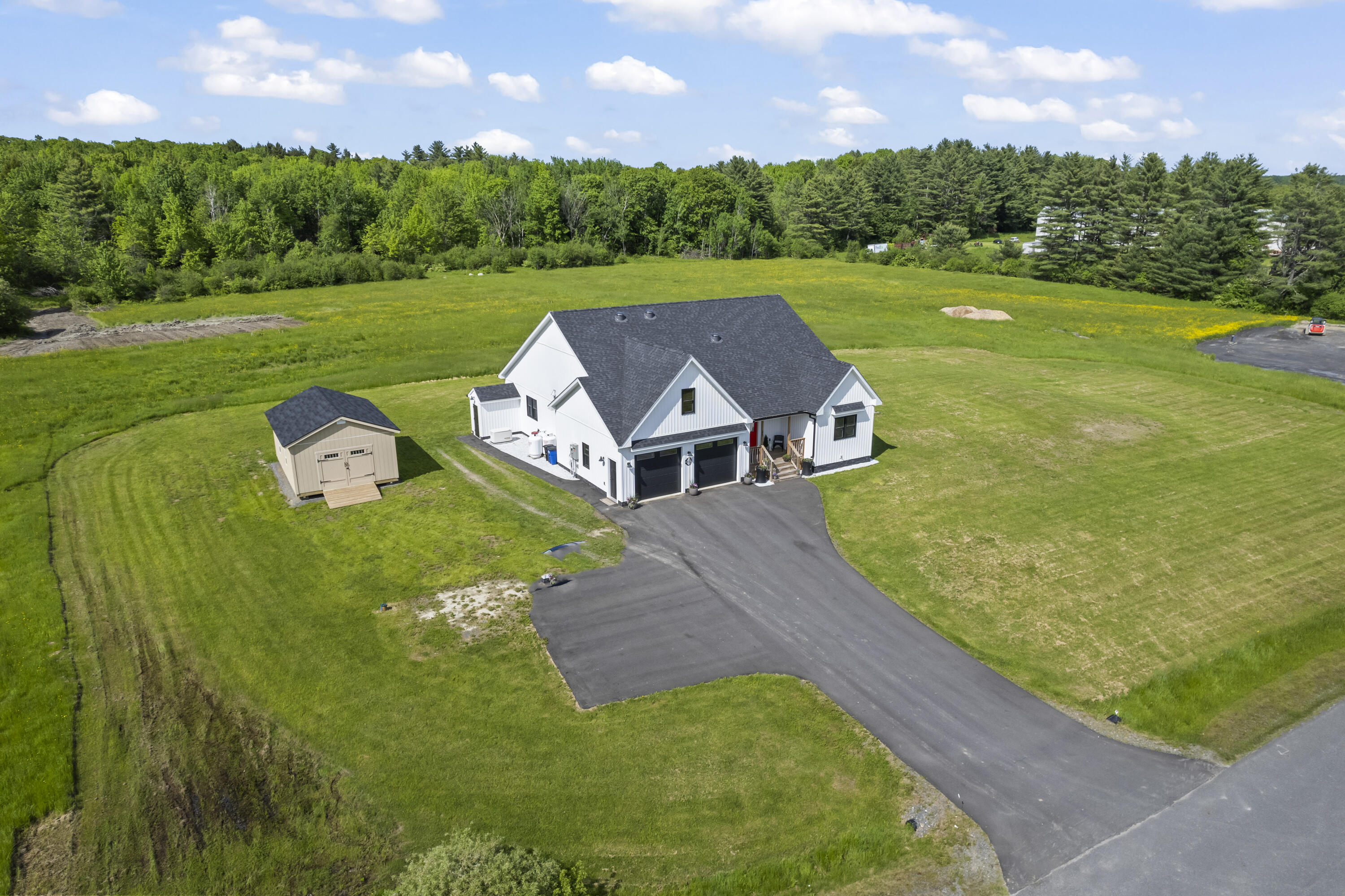 25 Royale Drive