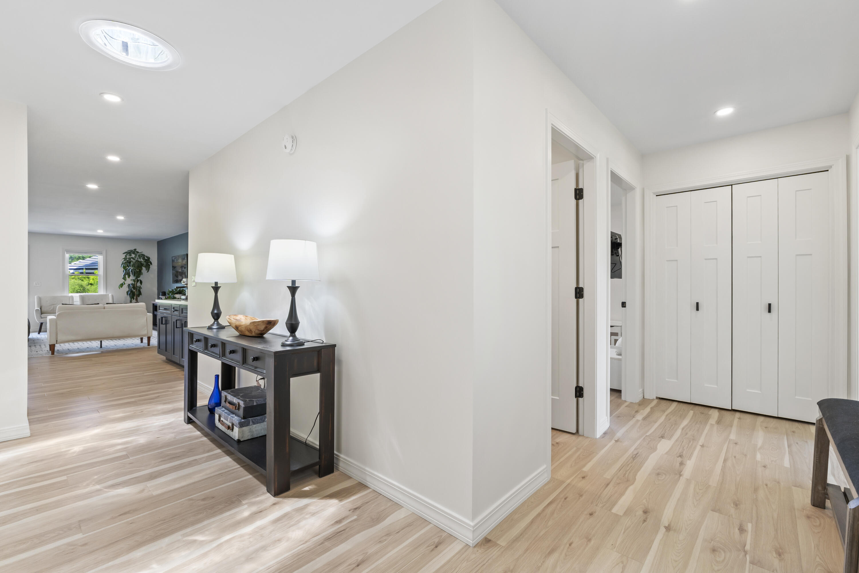 25 Royale Drive