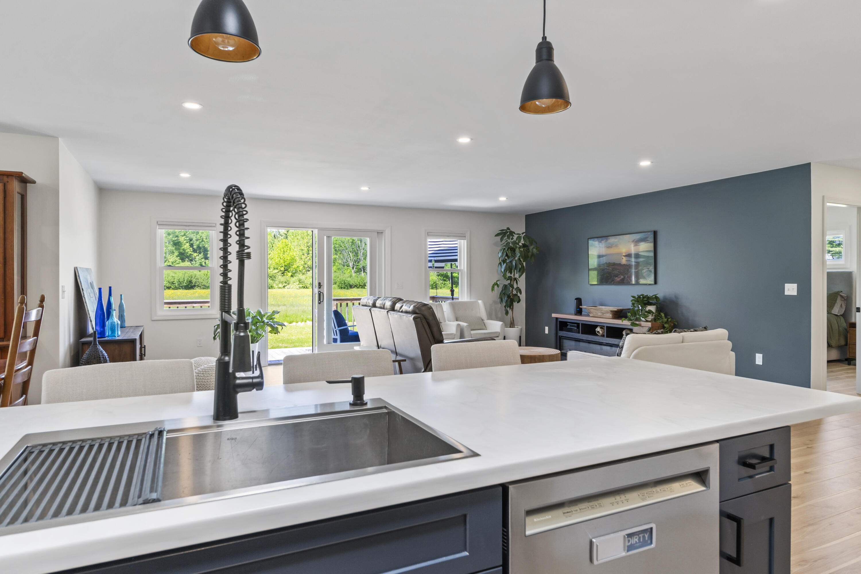 25 Royale Drive