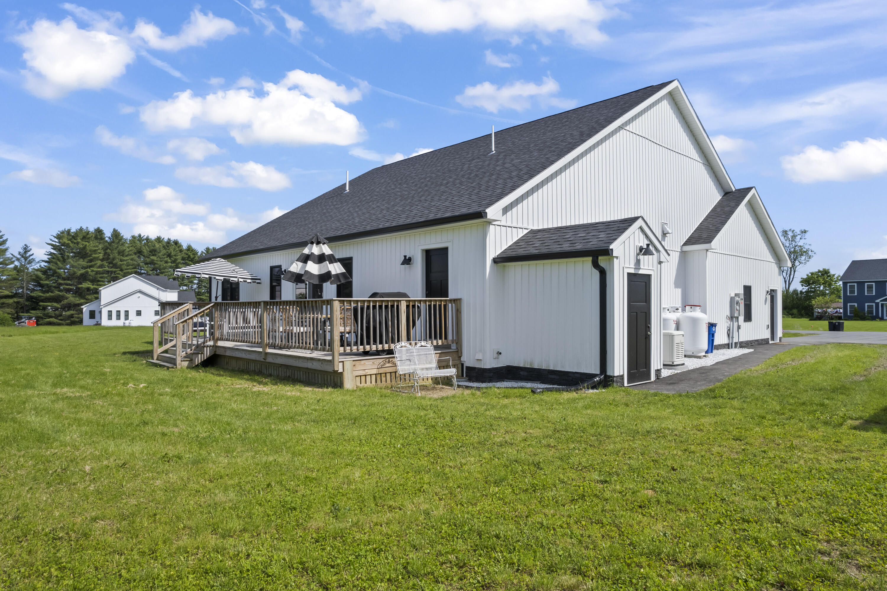 25 Royale Drive