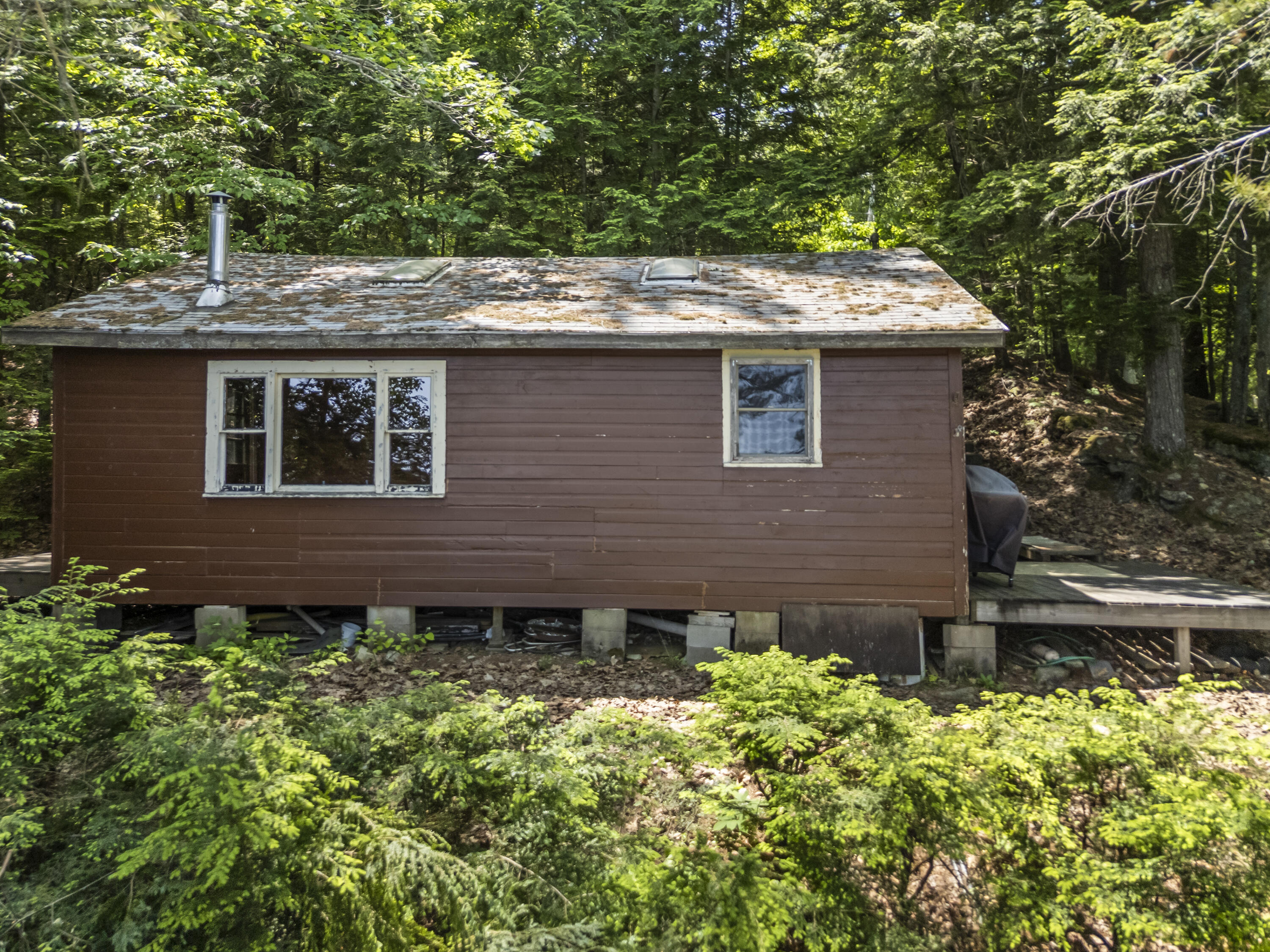 126 Snell Shore