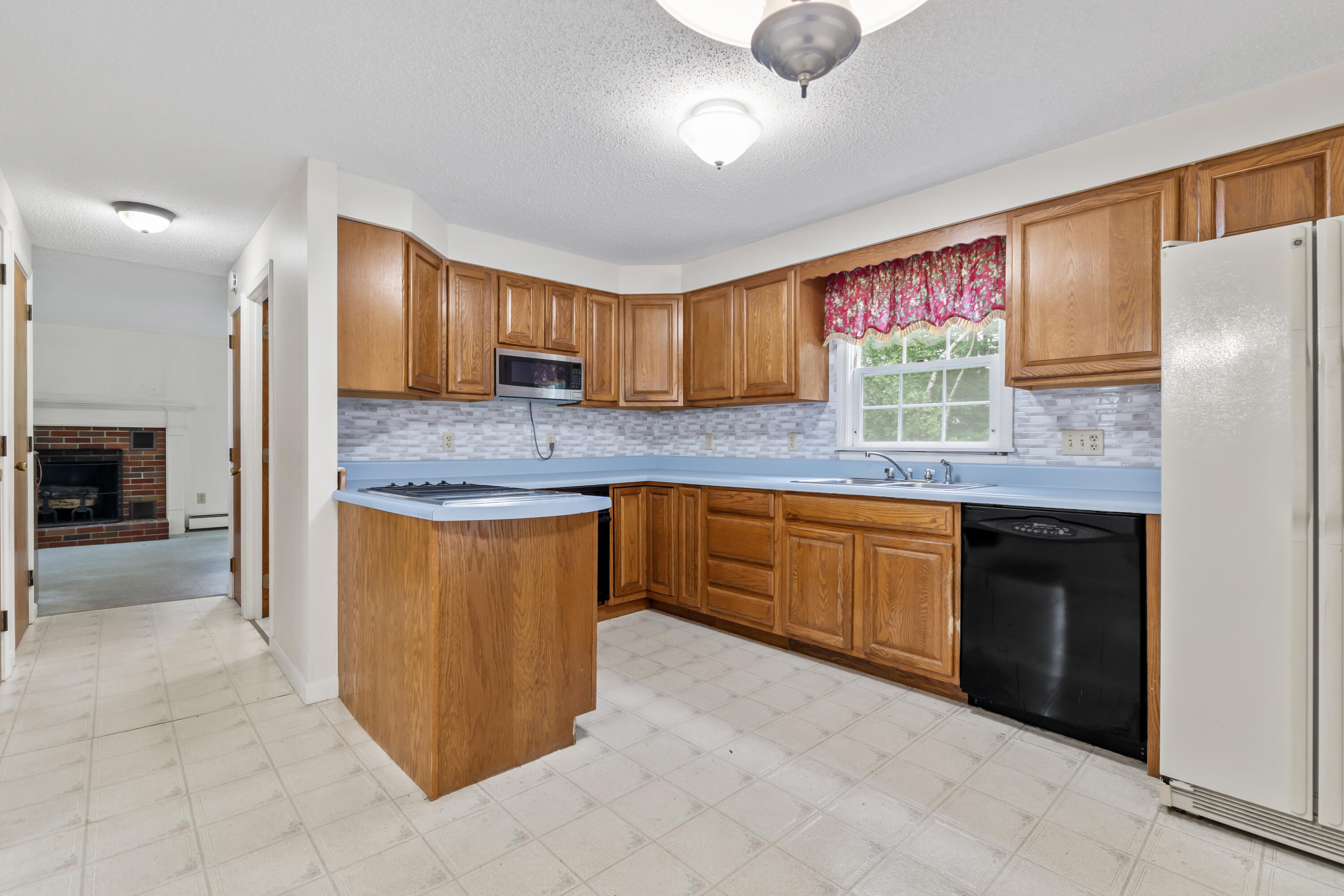 28 Colony Road
