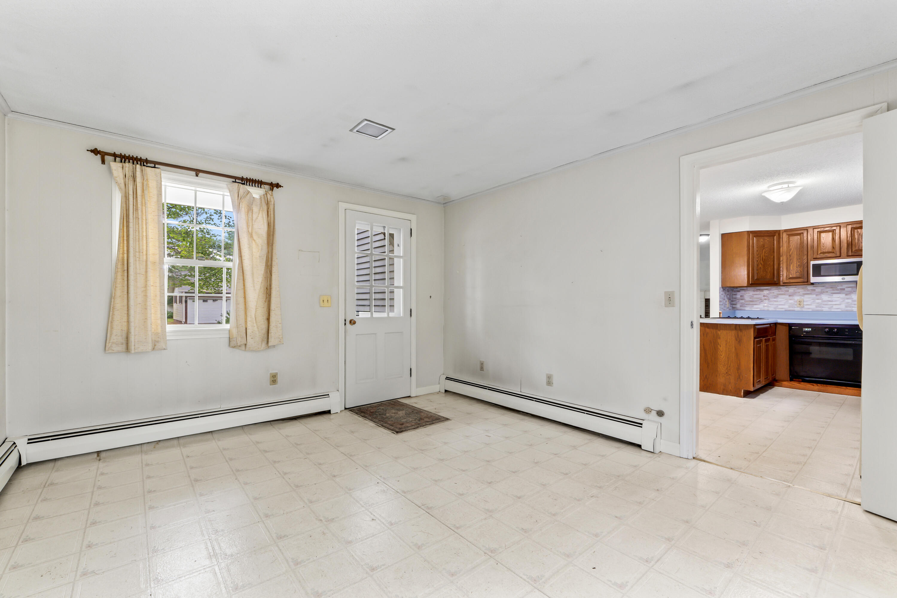 28 Colony Road