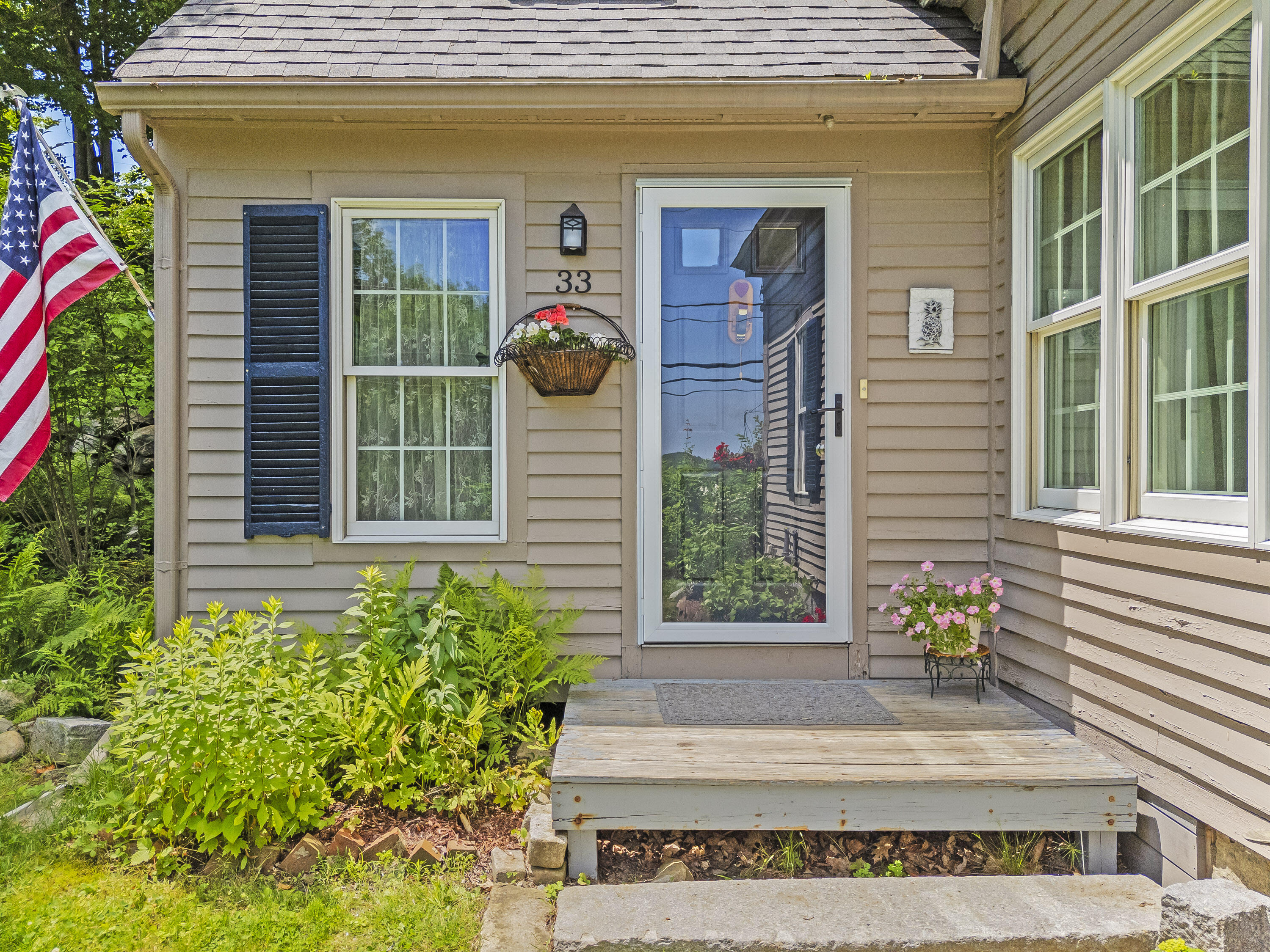 33 Greenville Street