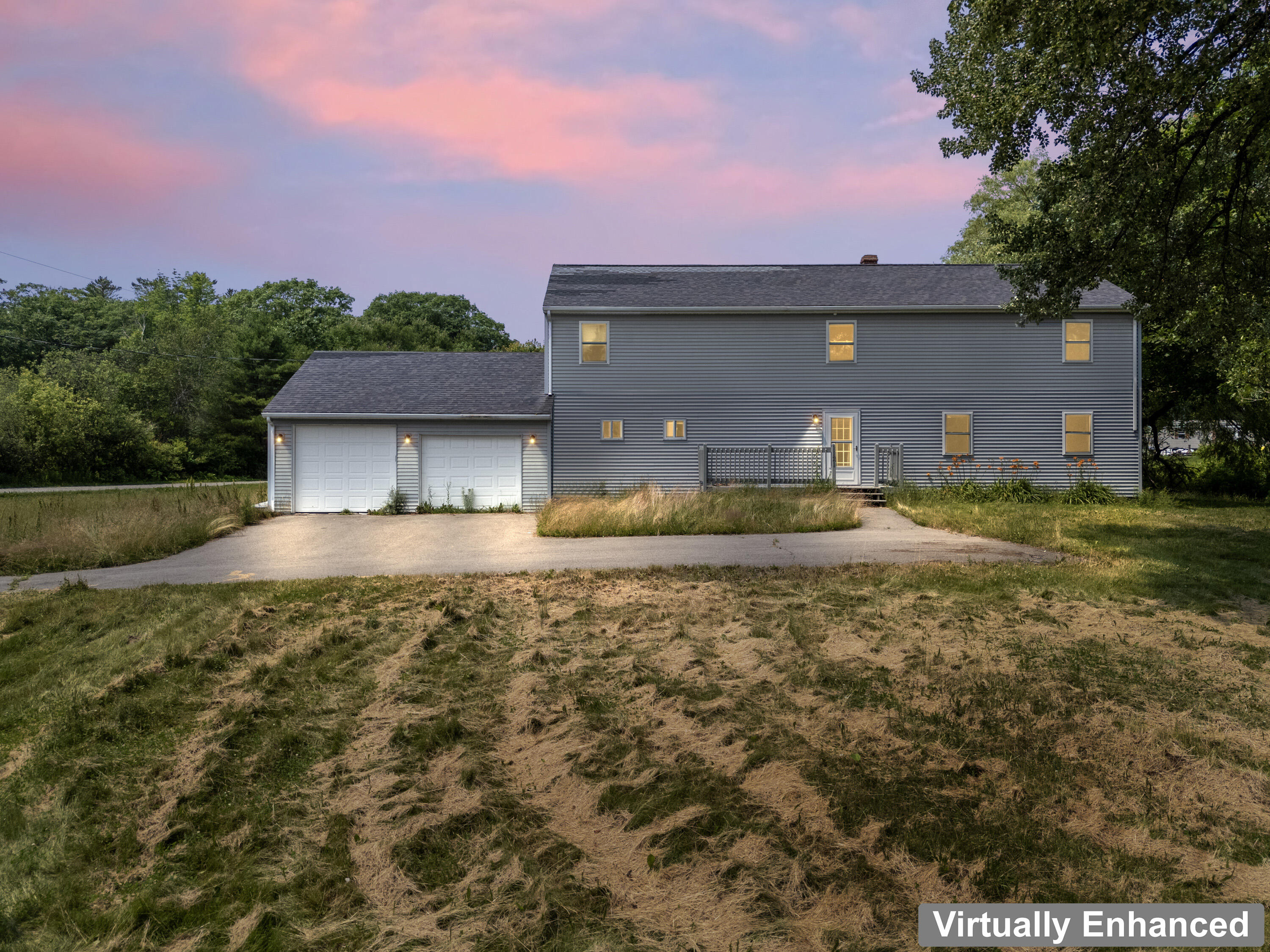 1121 River Avenue
