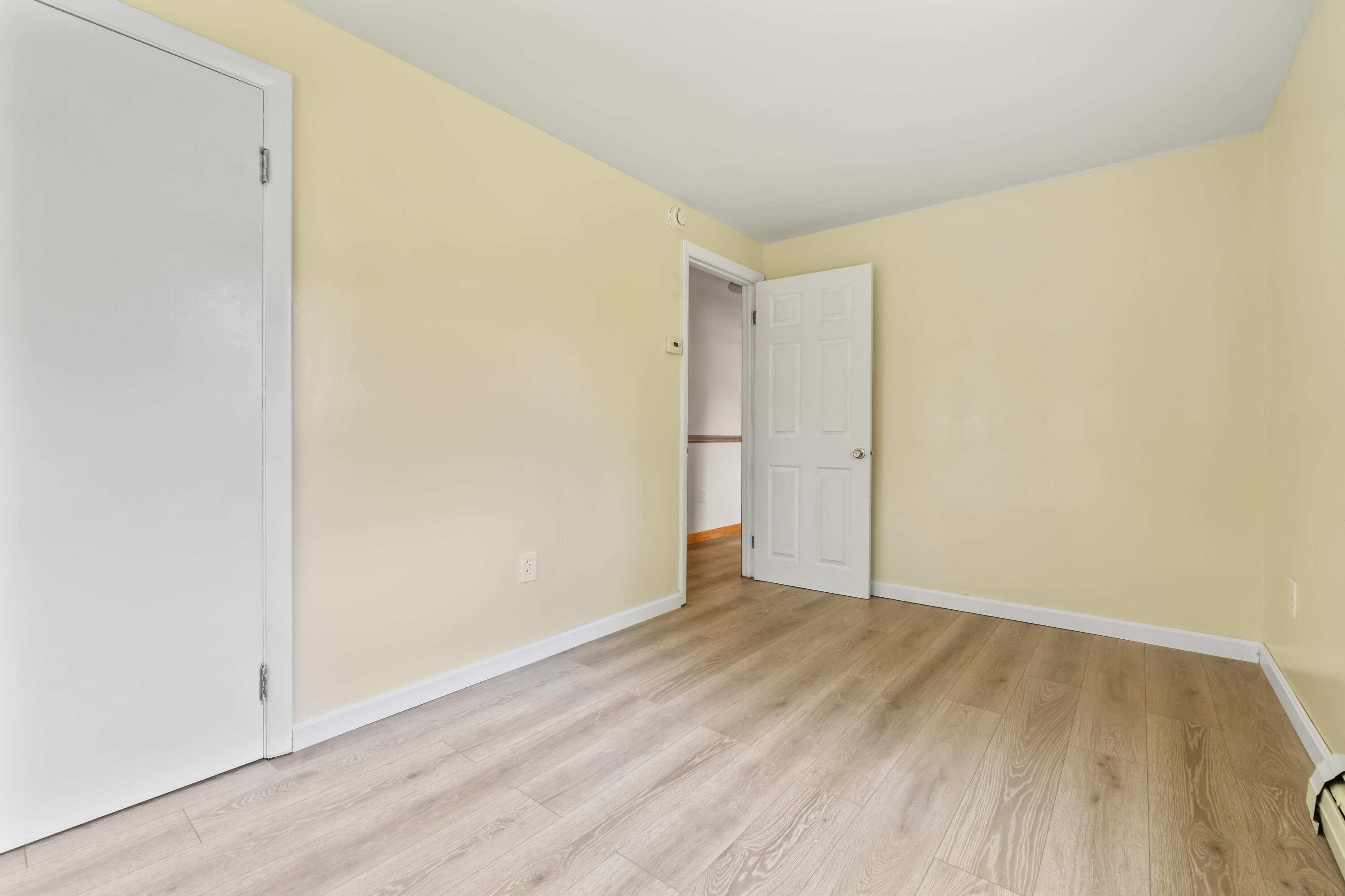 1121 River Avenue