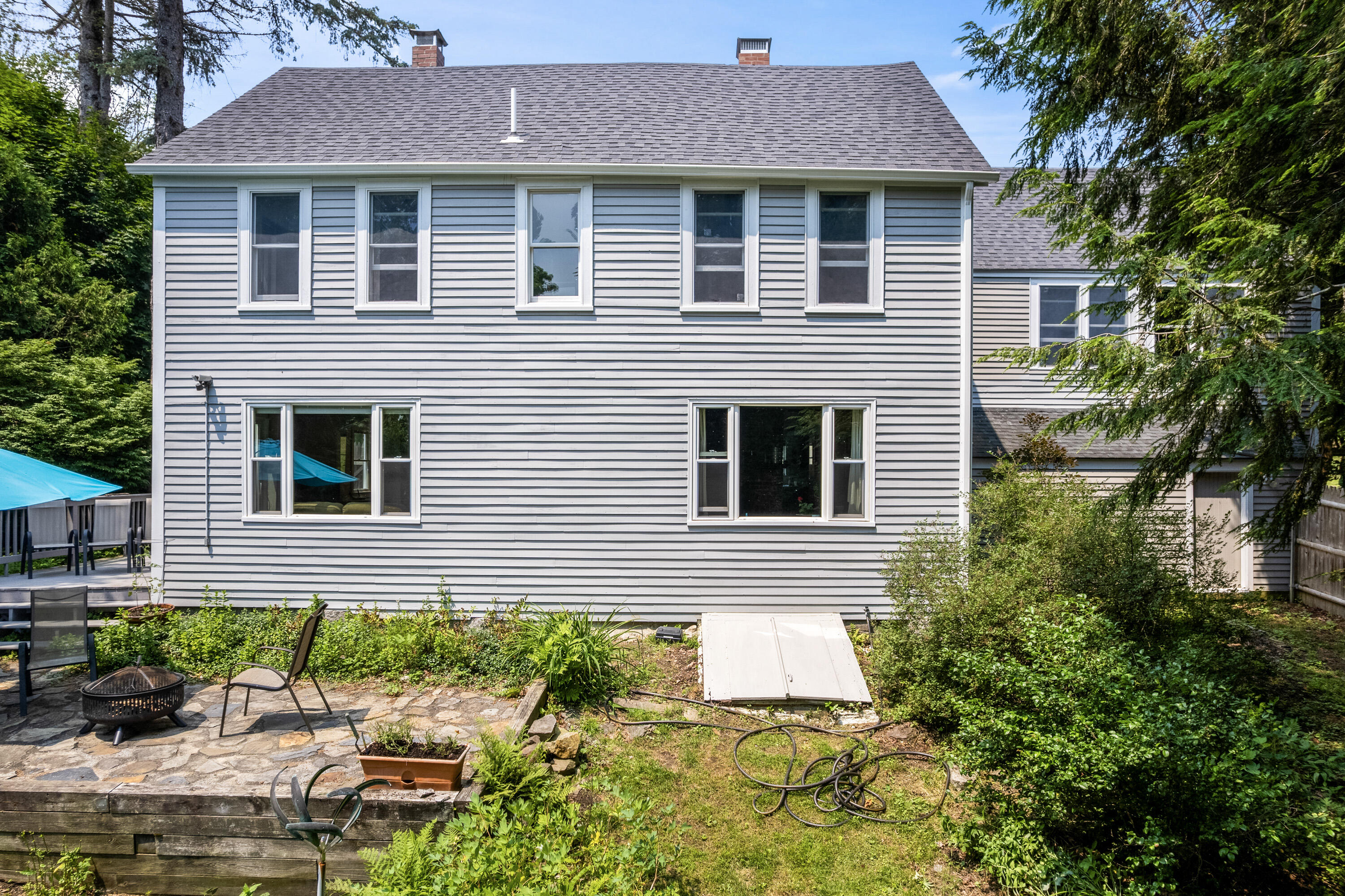 10 Summer Street