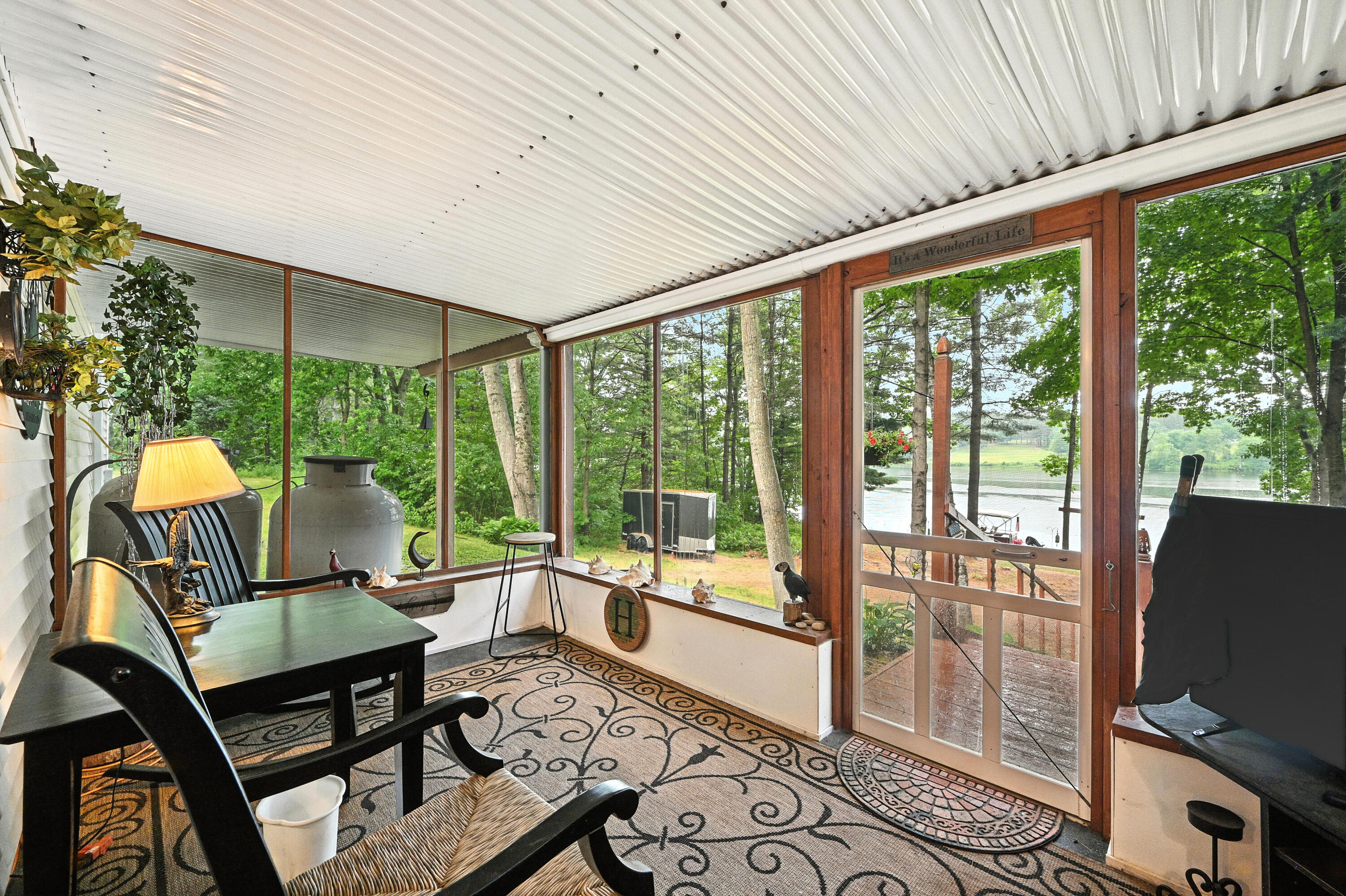 1068 River Road
