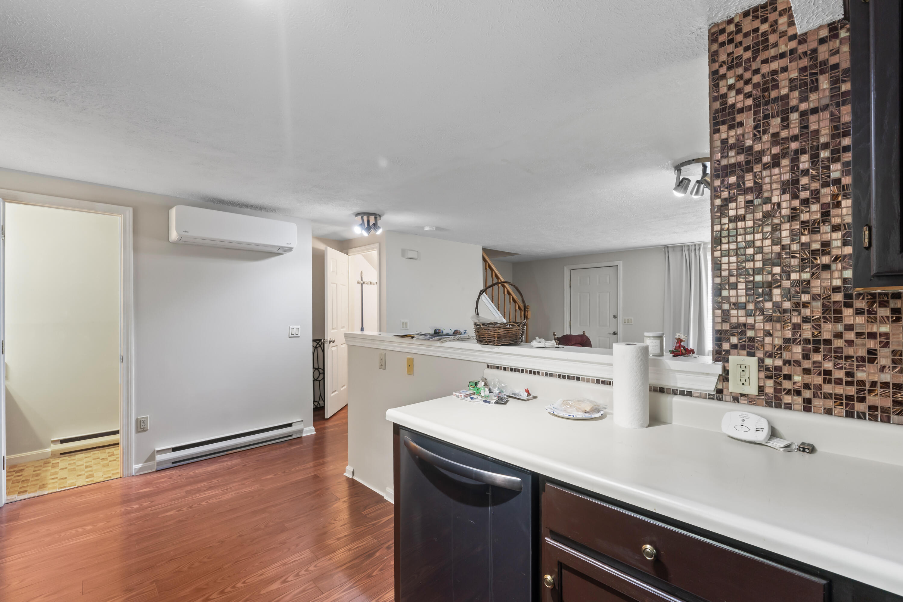 104 Evergreen Drive, 104