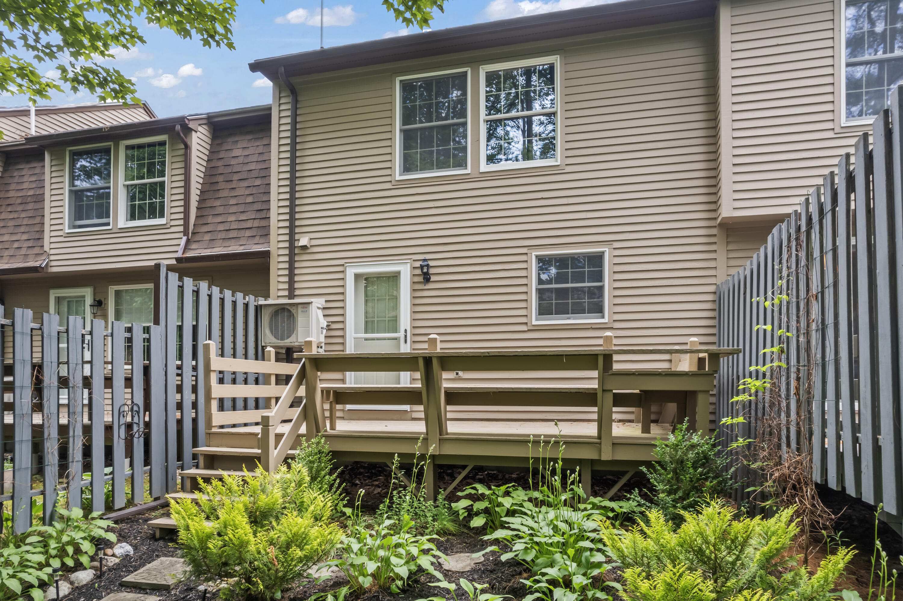 104 Evergreen Drive, 104