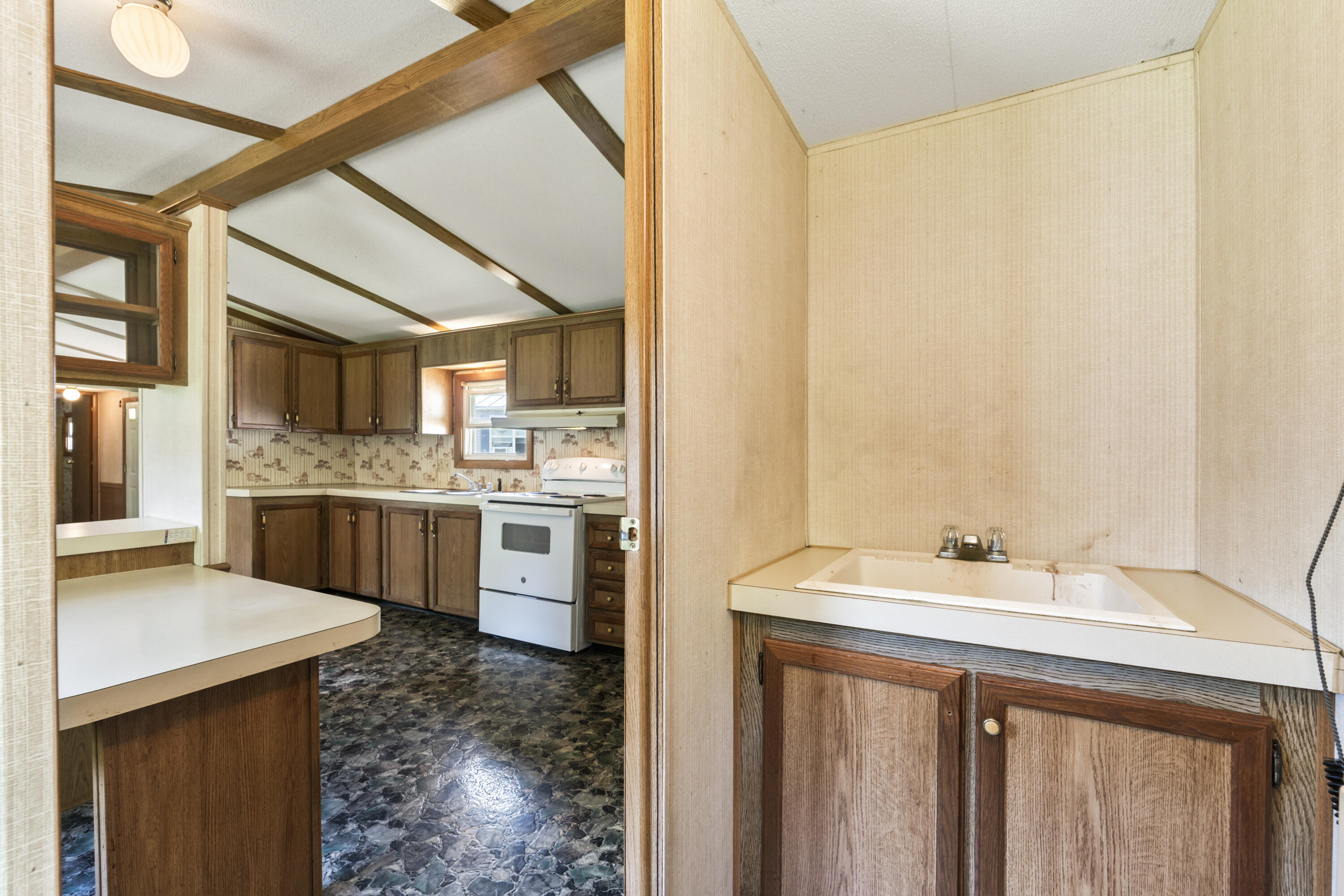 132 Sparrow Drive