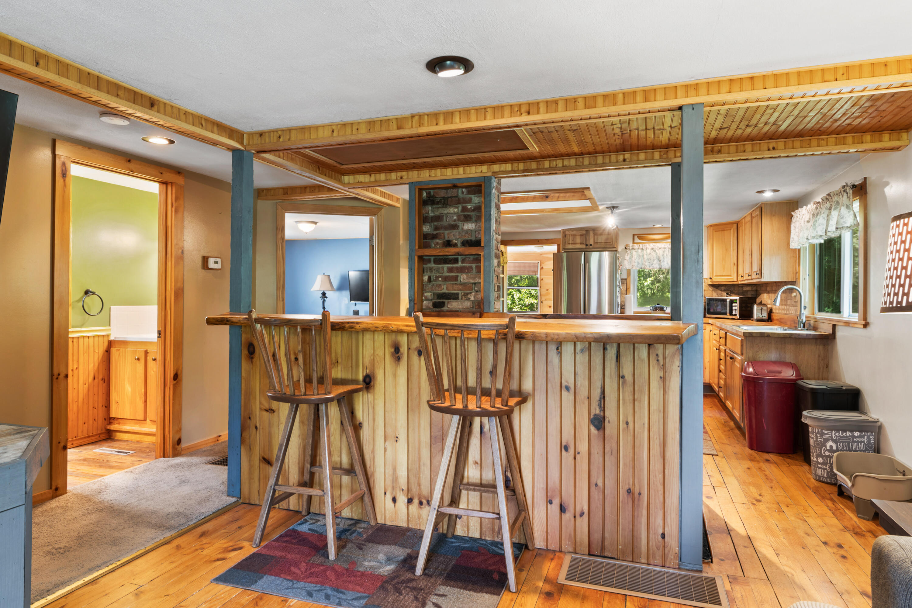 1286 West Road