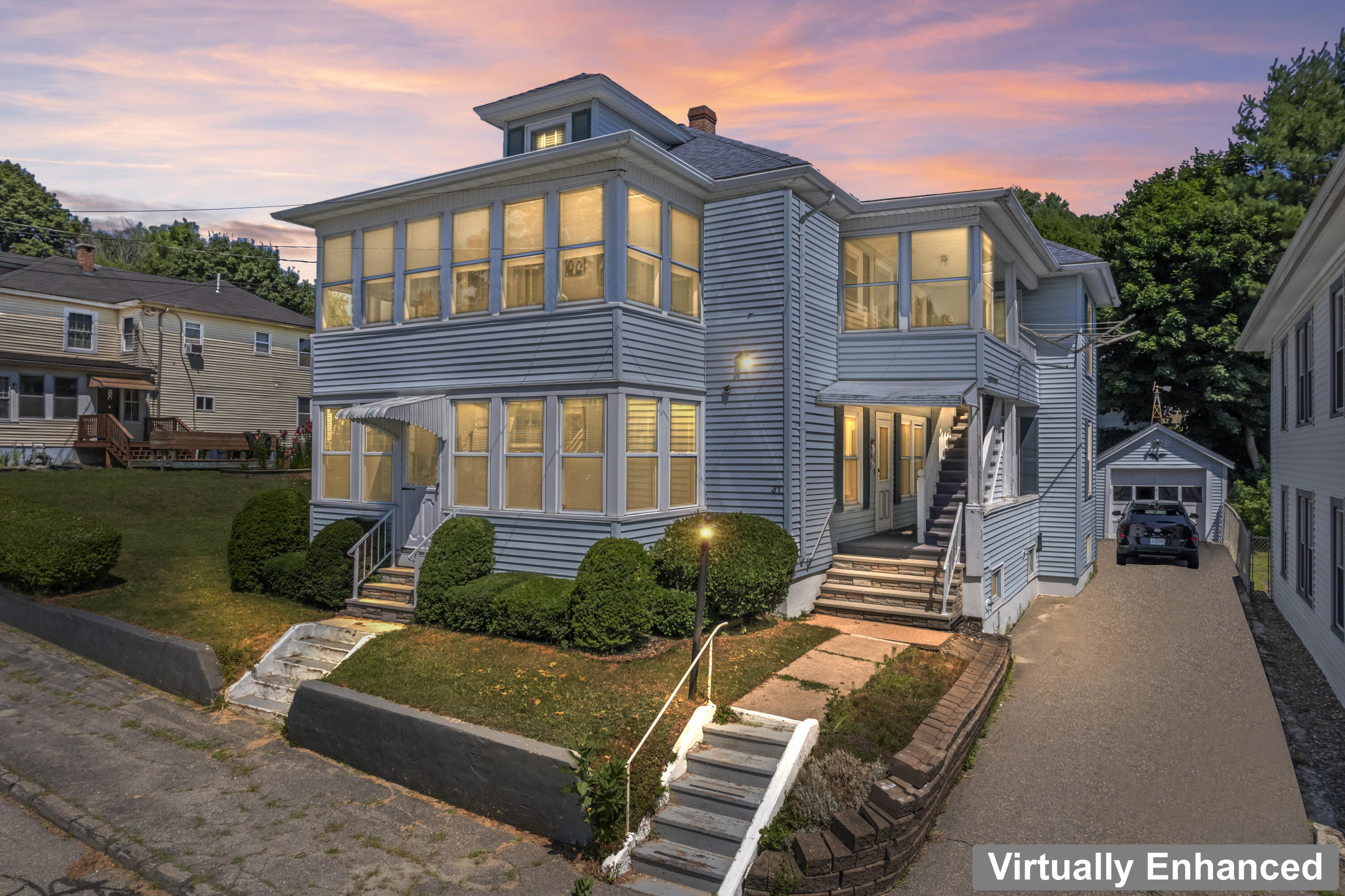 31 Monroe Street