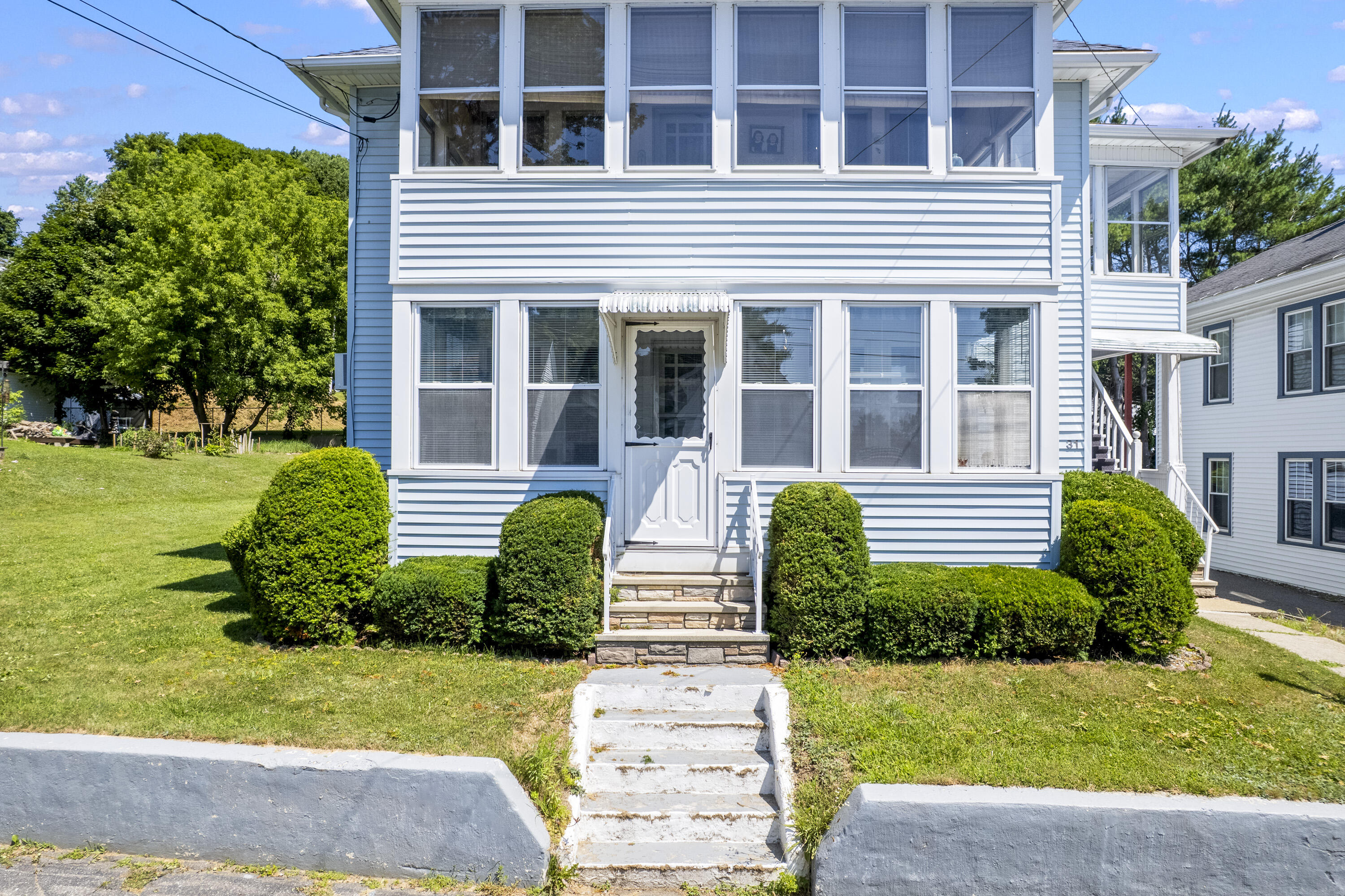 31 Monroe Street
