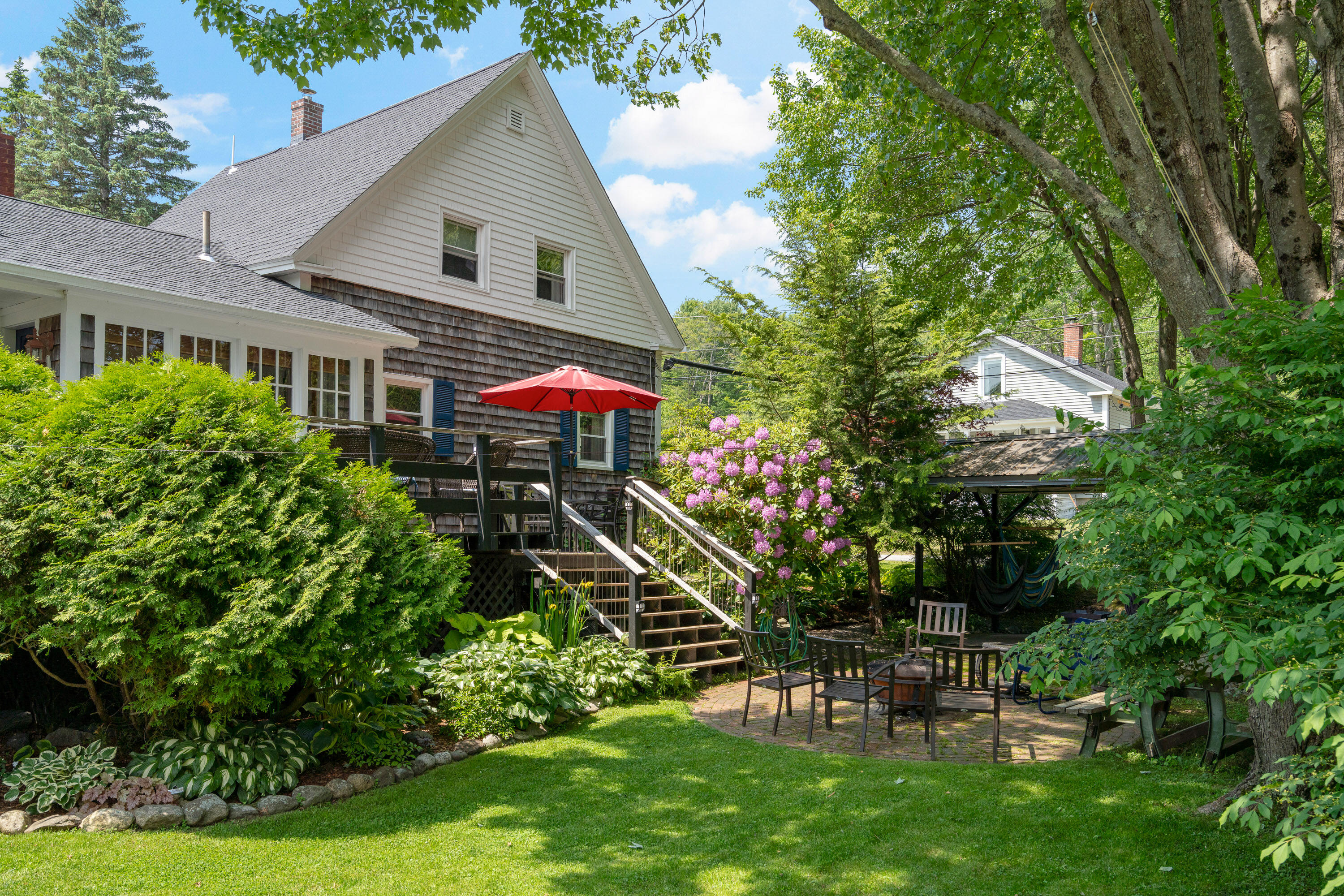 17 Middle Street