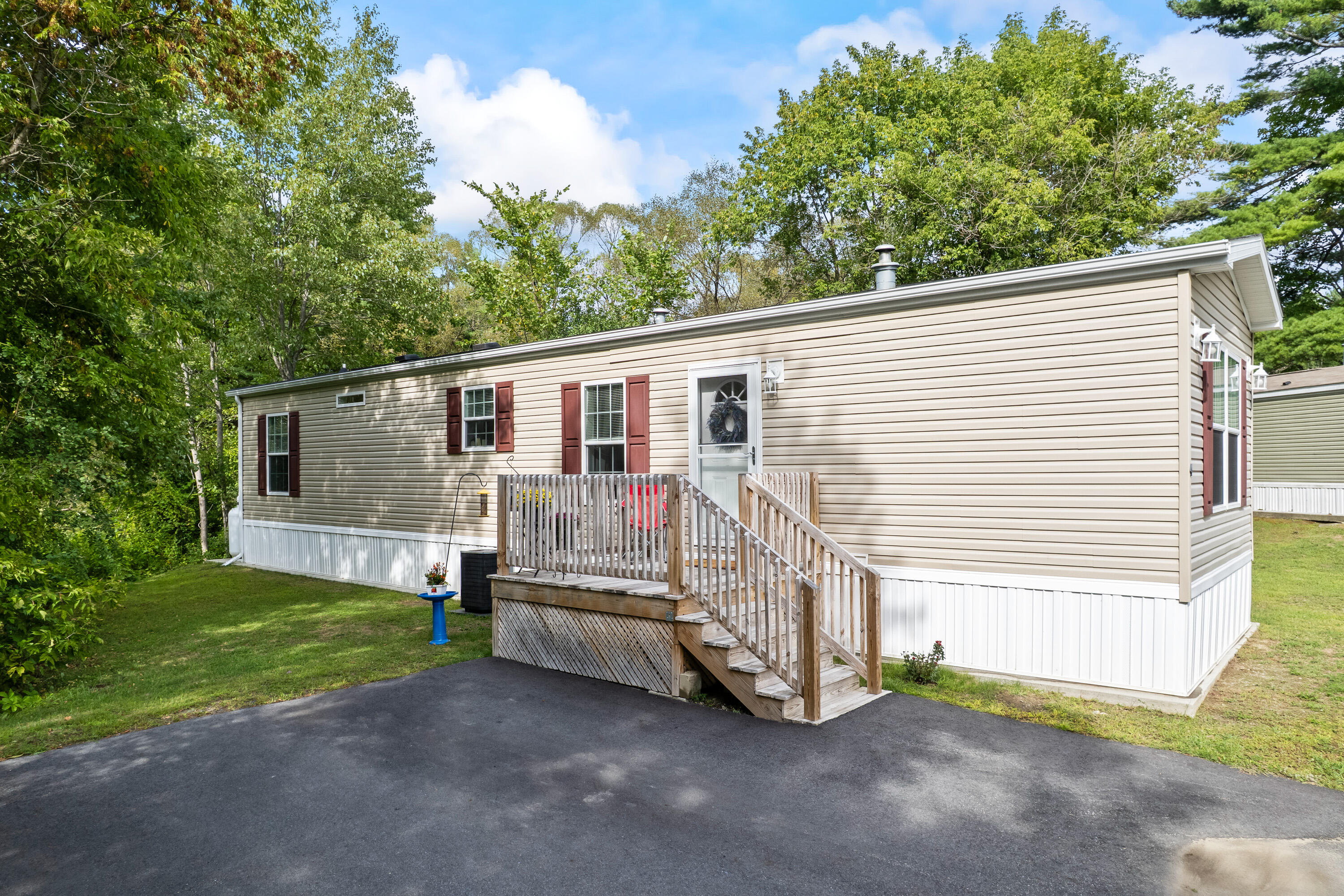 4 Clover Corner Lane