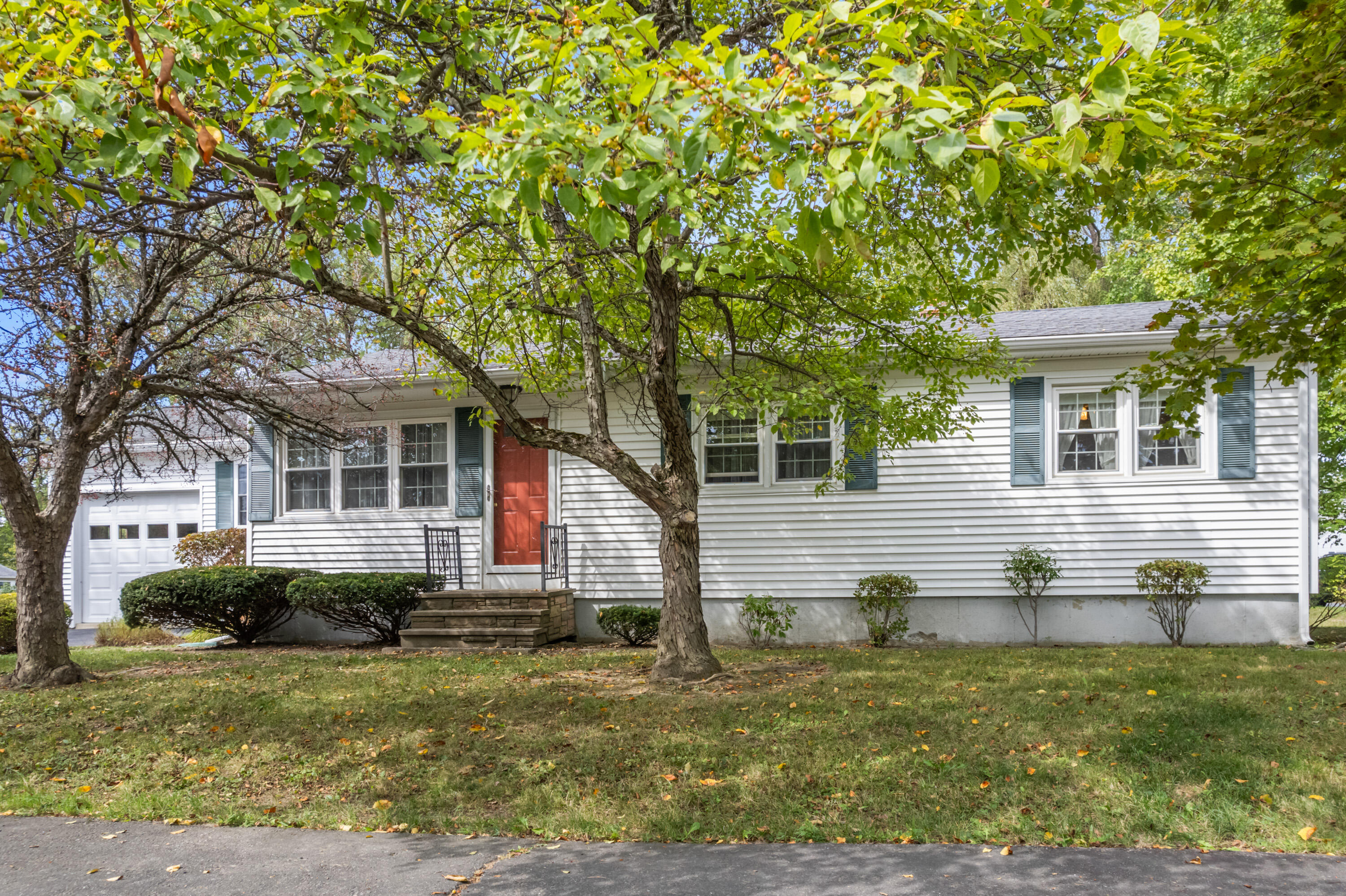 22 Mayfair Street