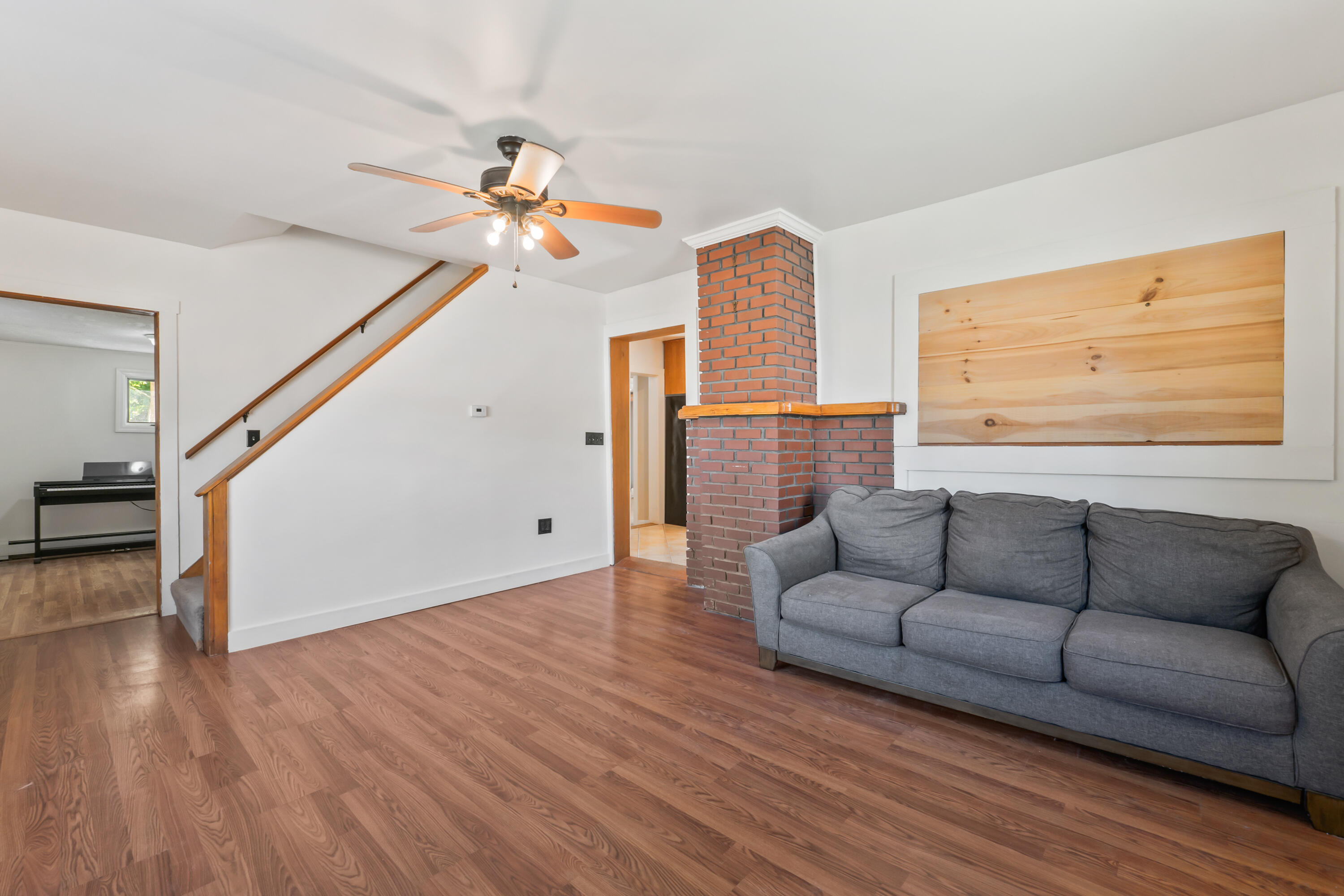 11 Outlet Road
