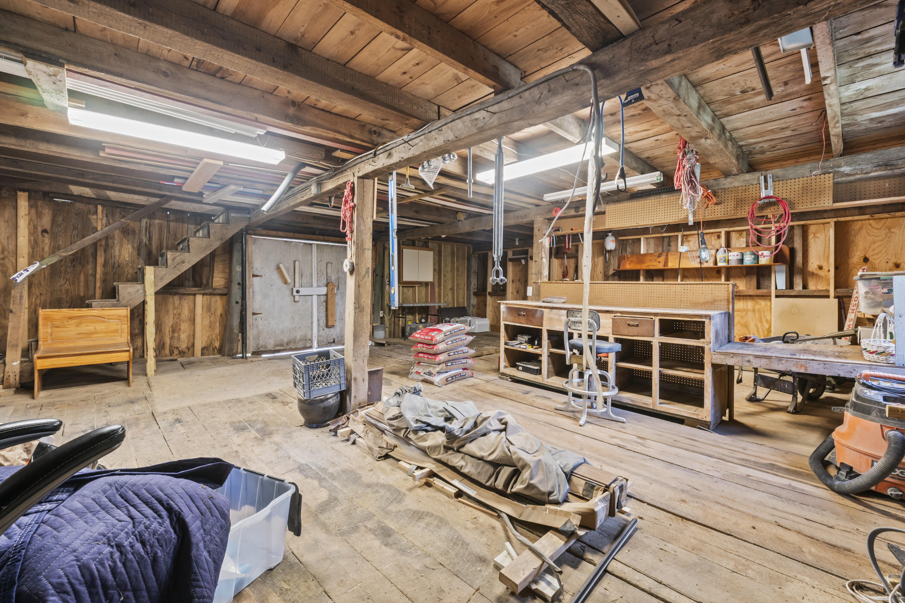 26 Crowell Hill Road