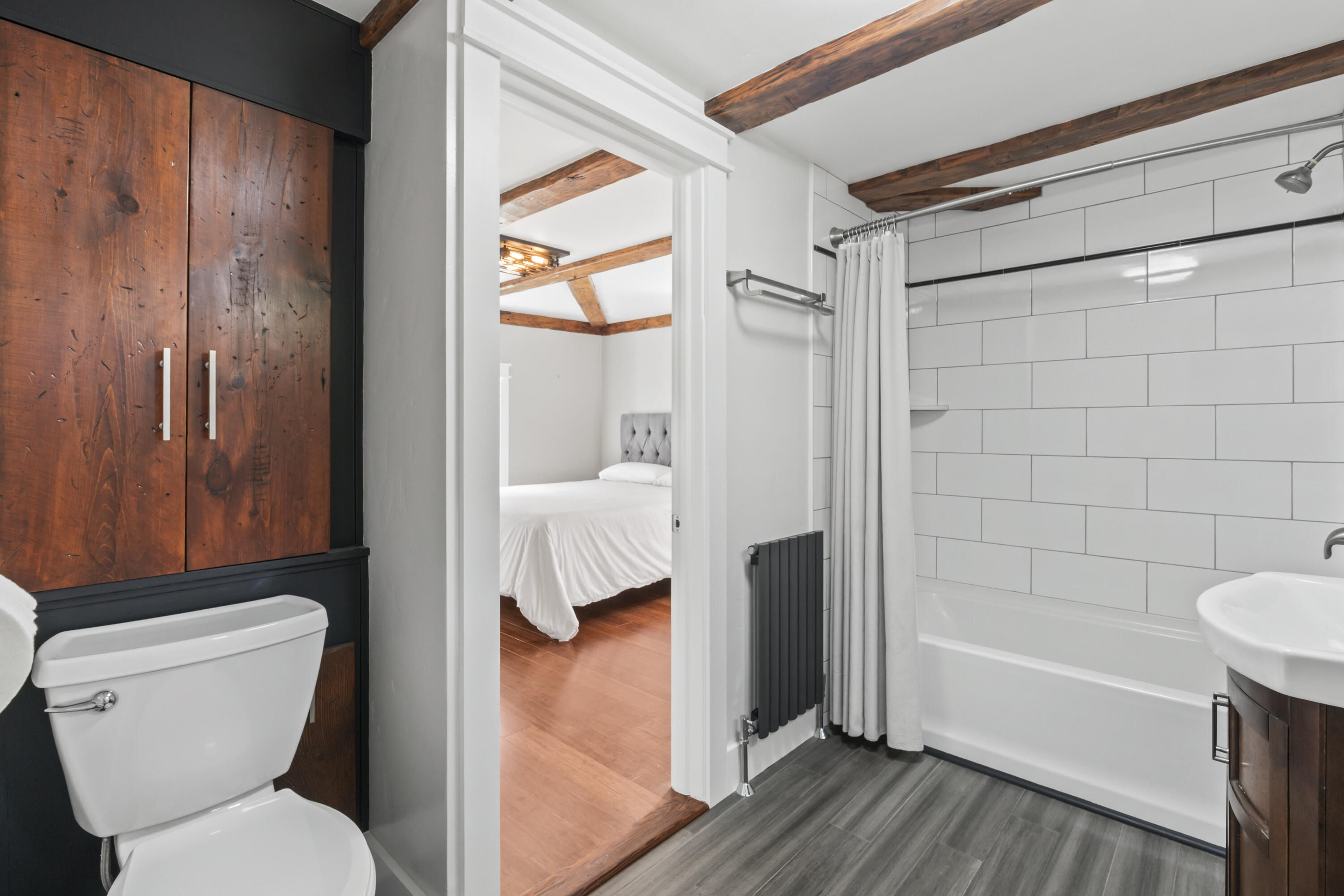 26 Crowell Hill Road