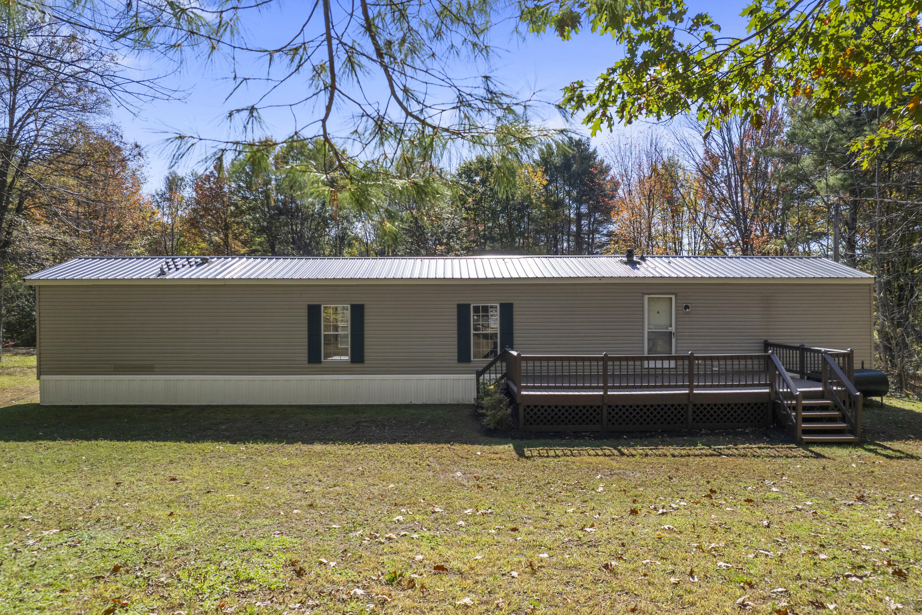 6 Forest Lane