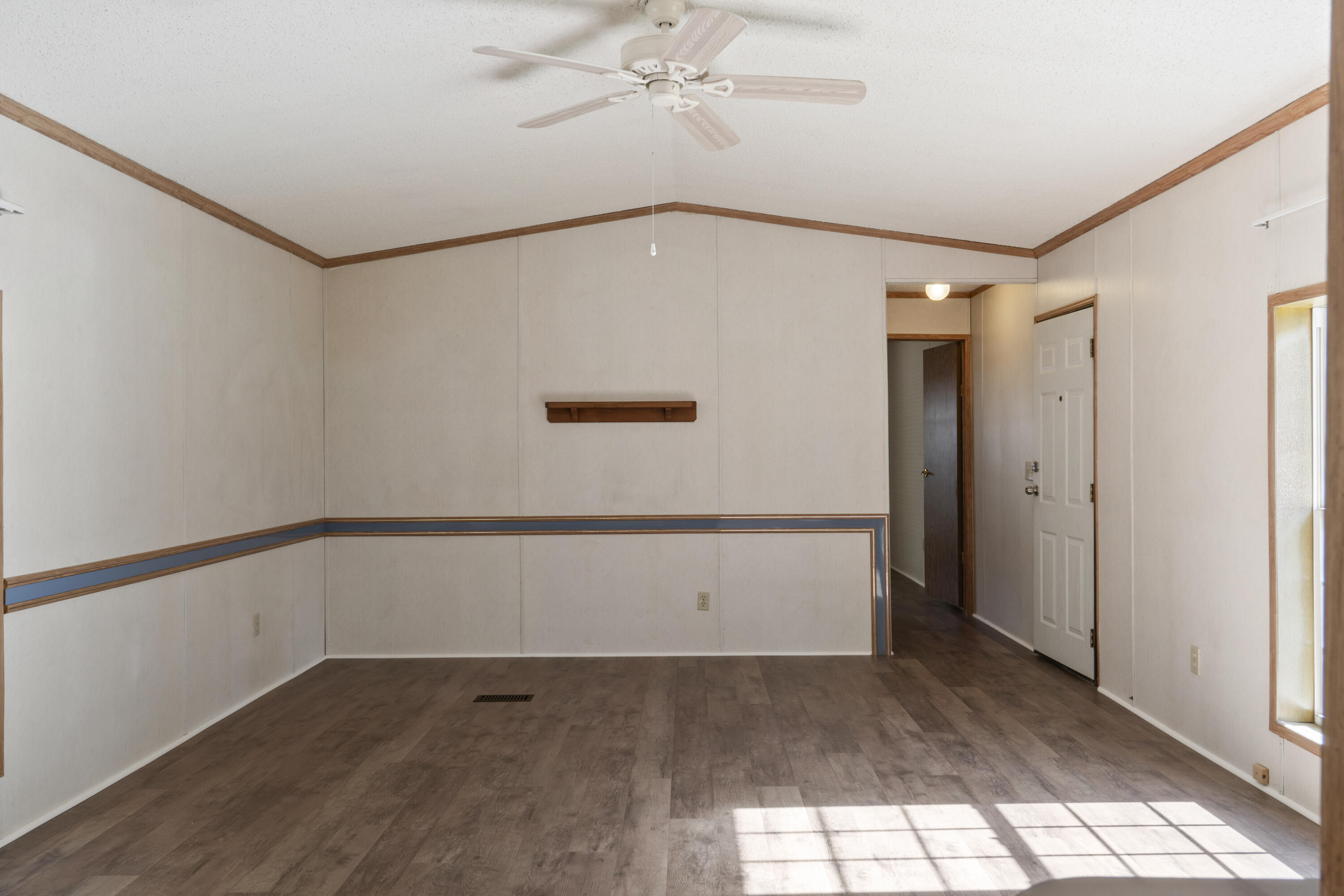 6 Forest Lane