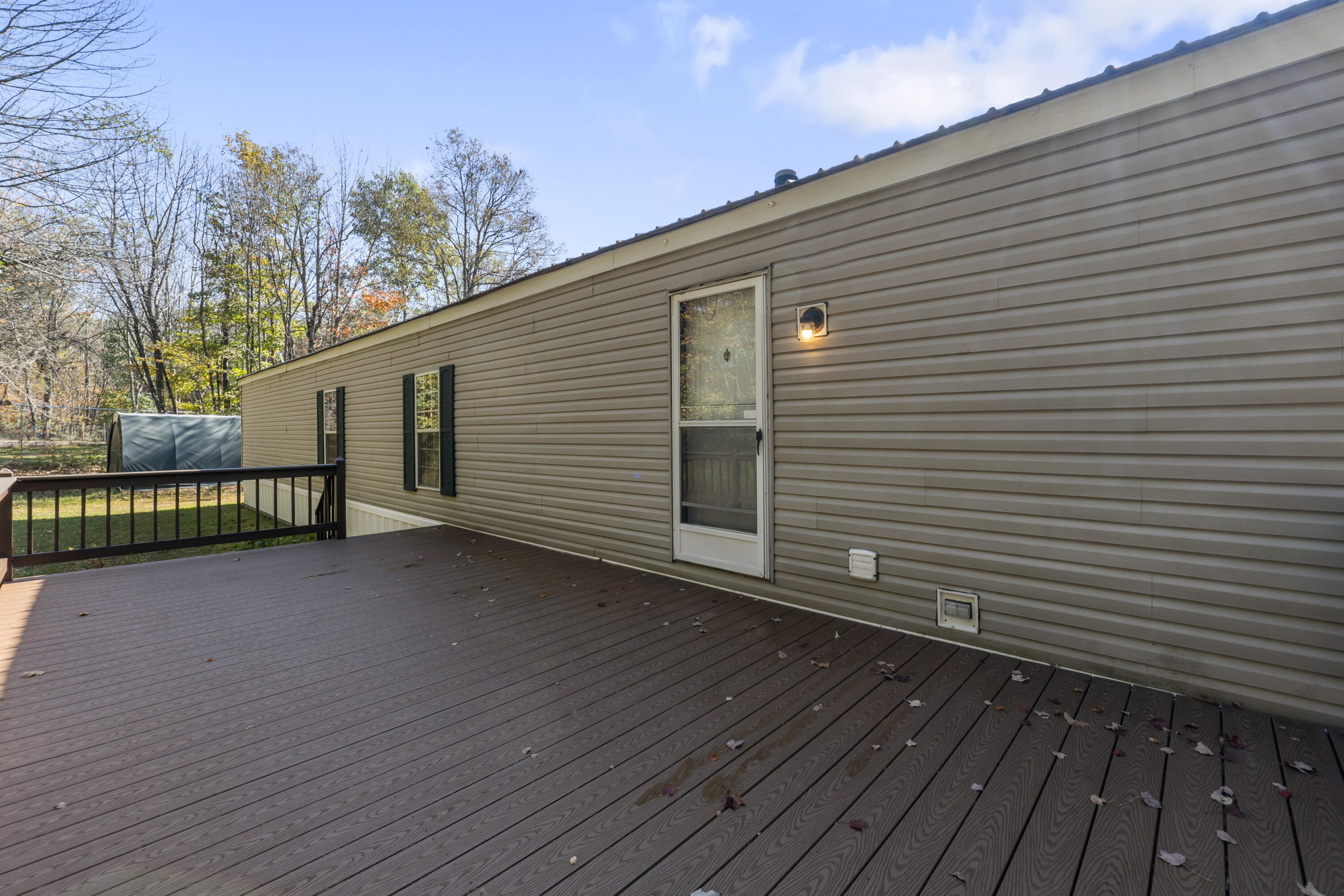 6 Forest Lane
