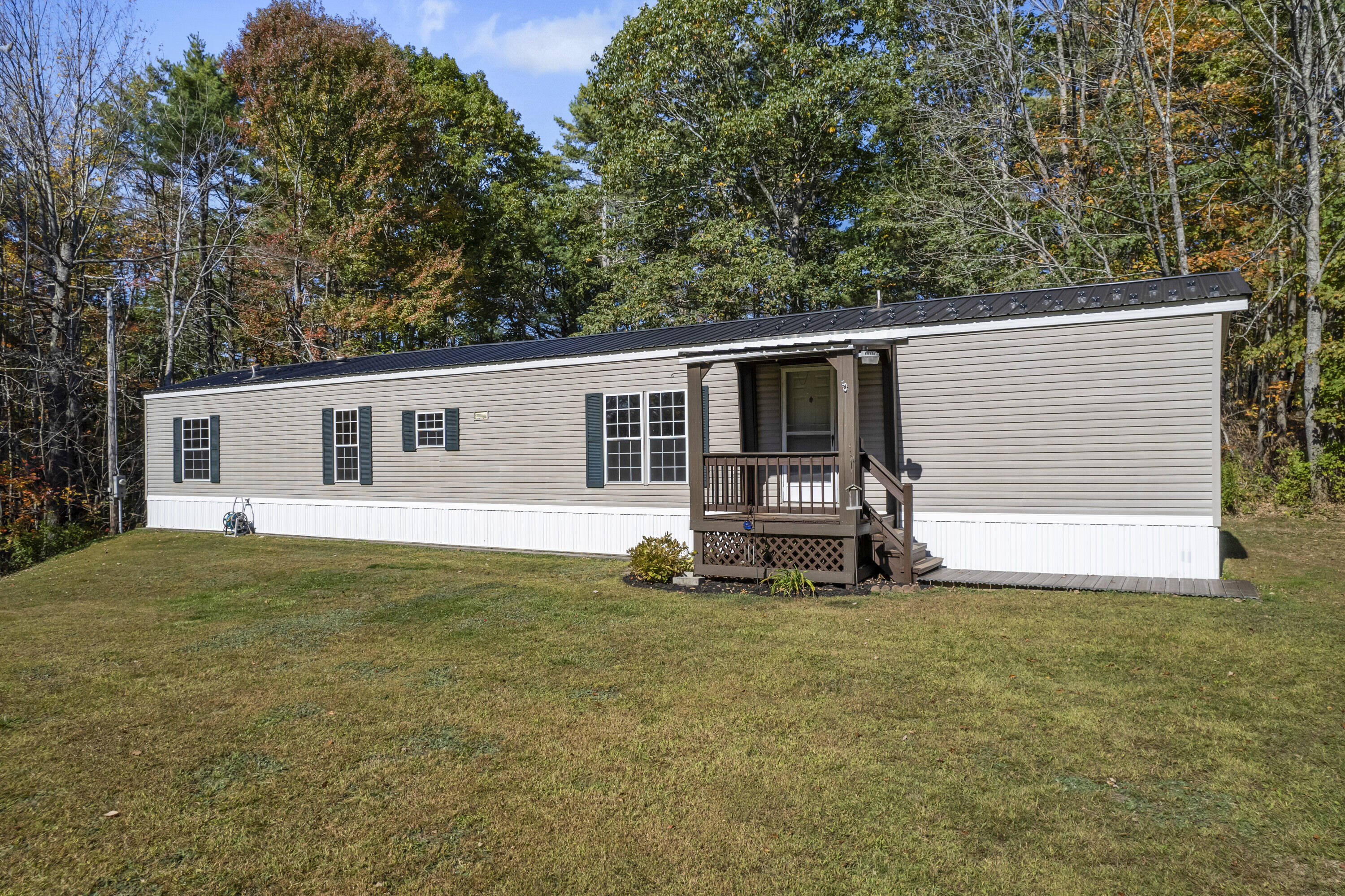 6 Forest Lane