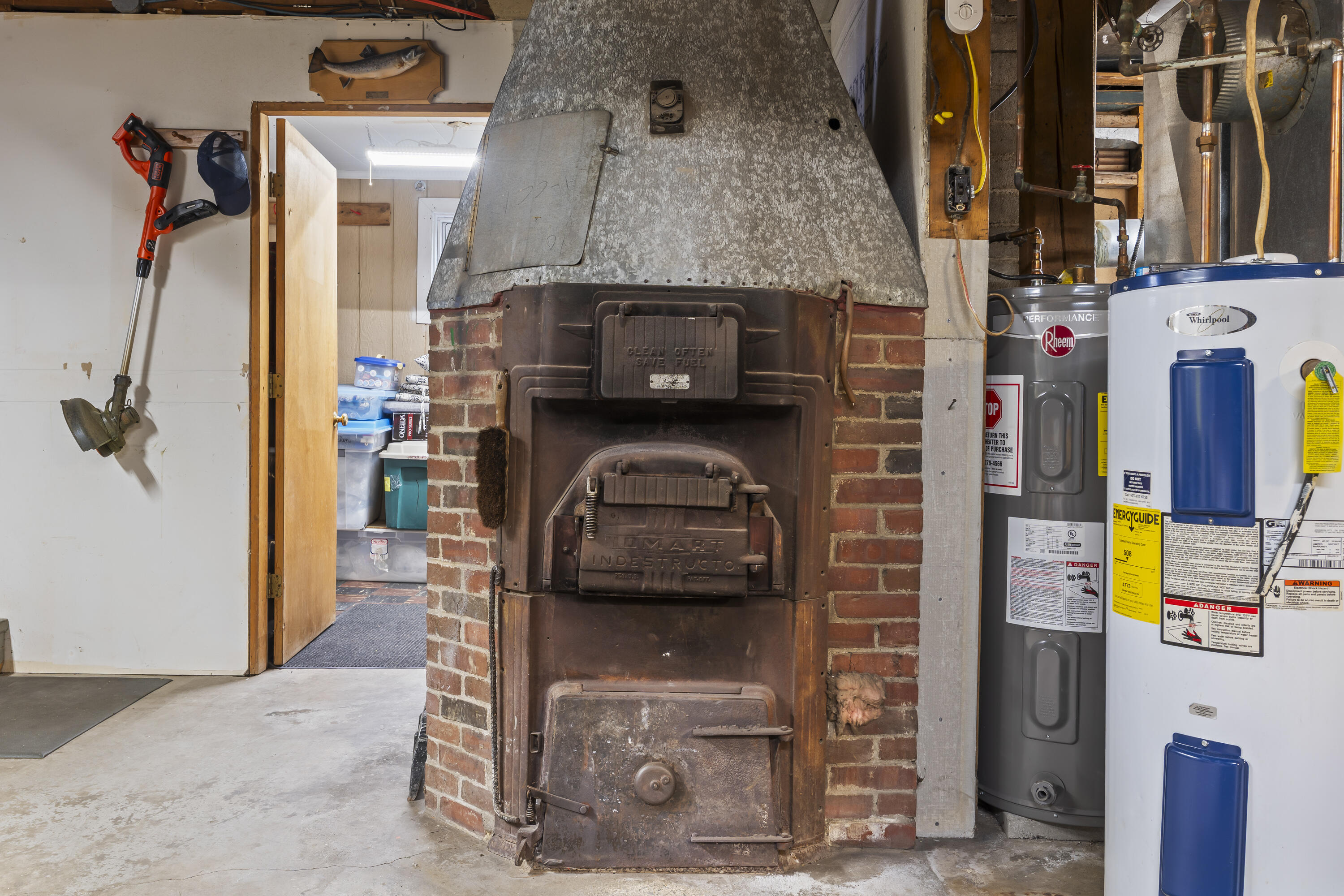 210 Mount Vernon Avenue