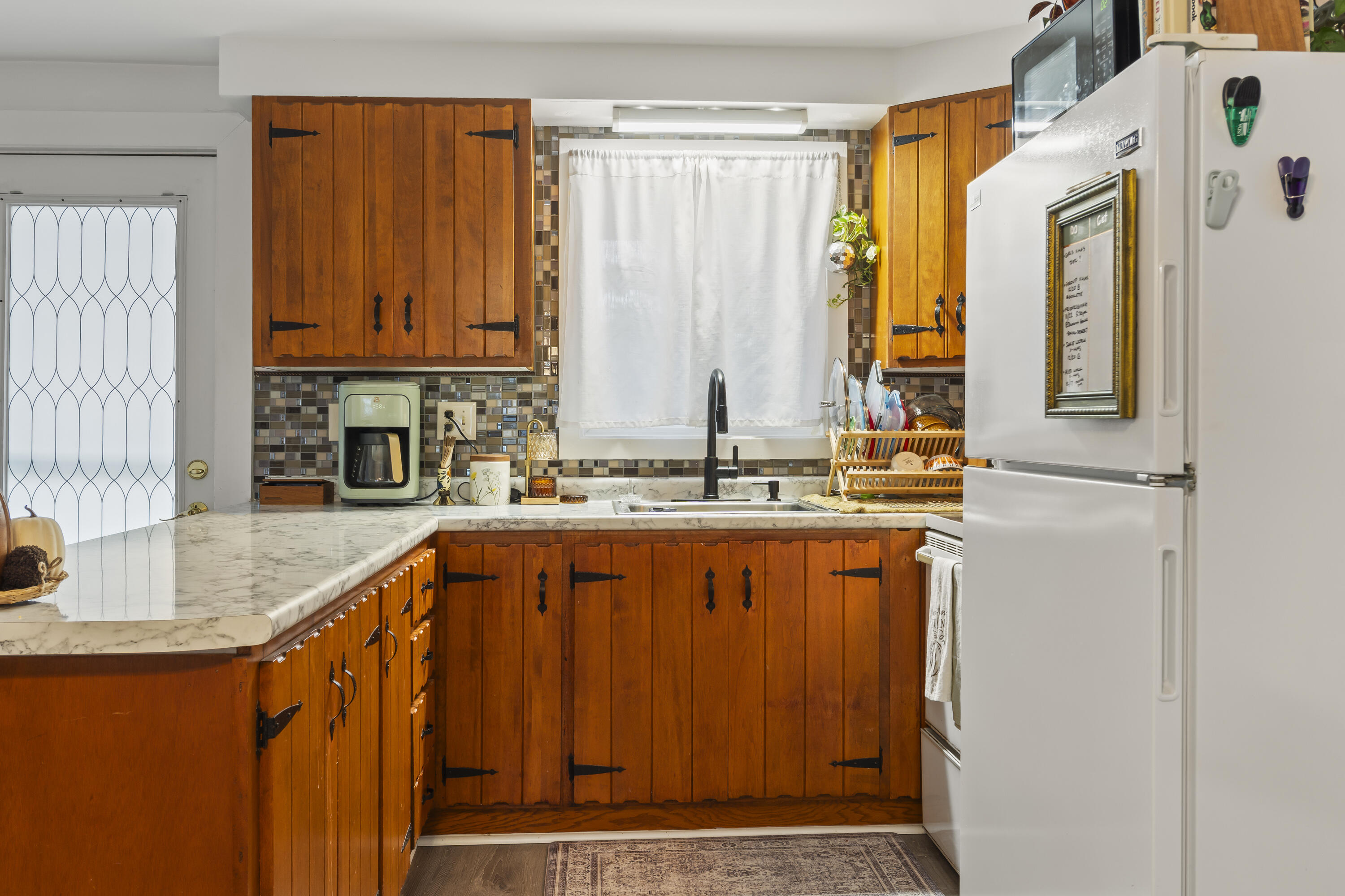 210 Mount Vernon Avenue