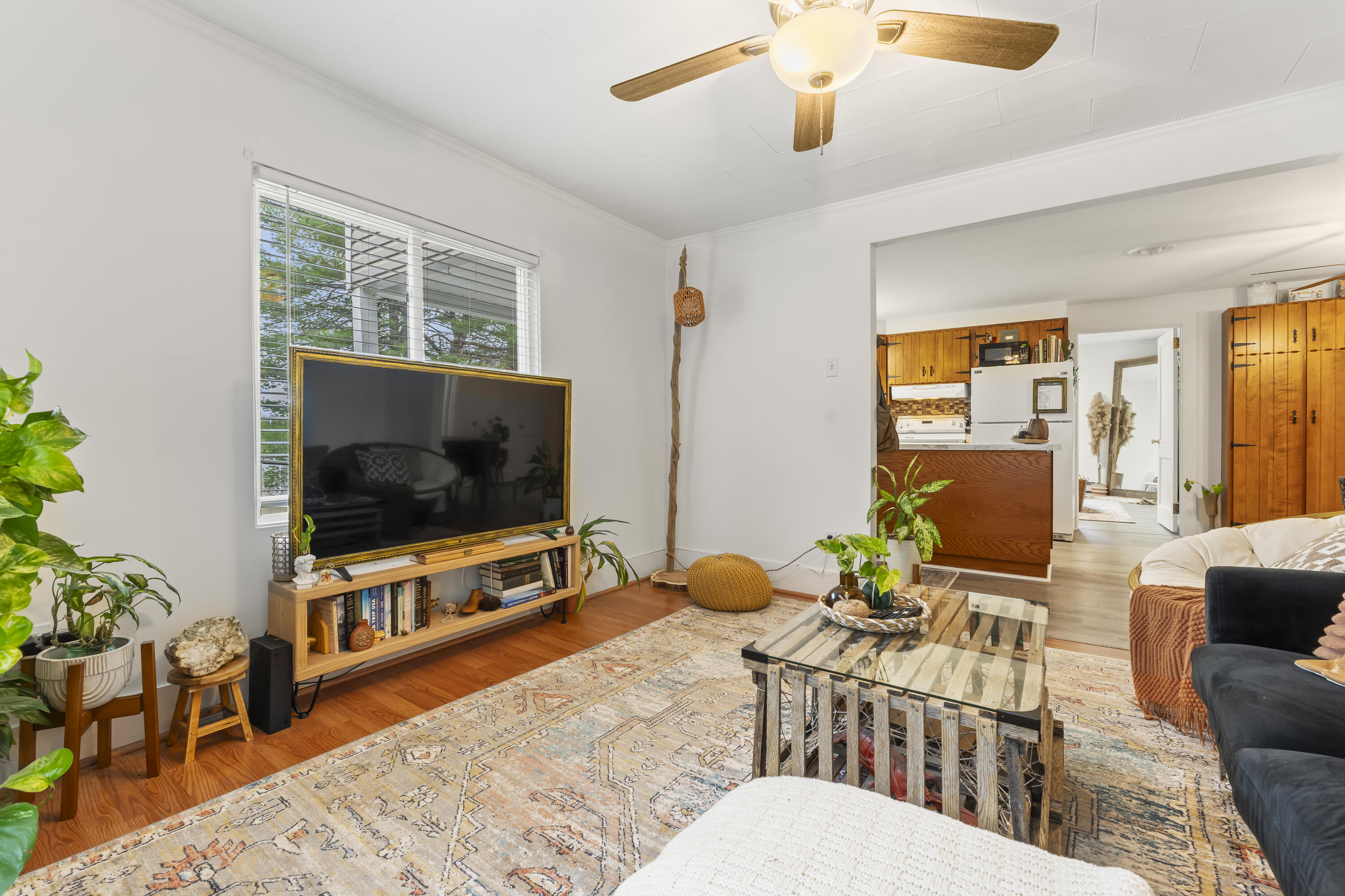 210 Mount Vernon Avenue