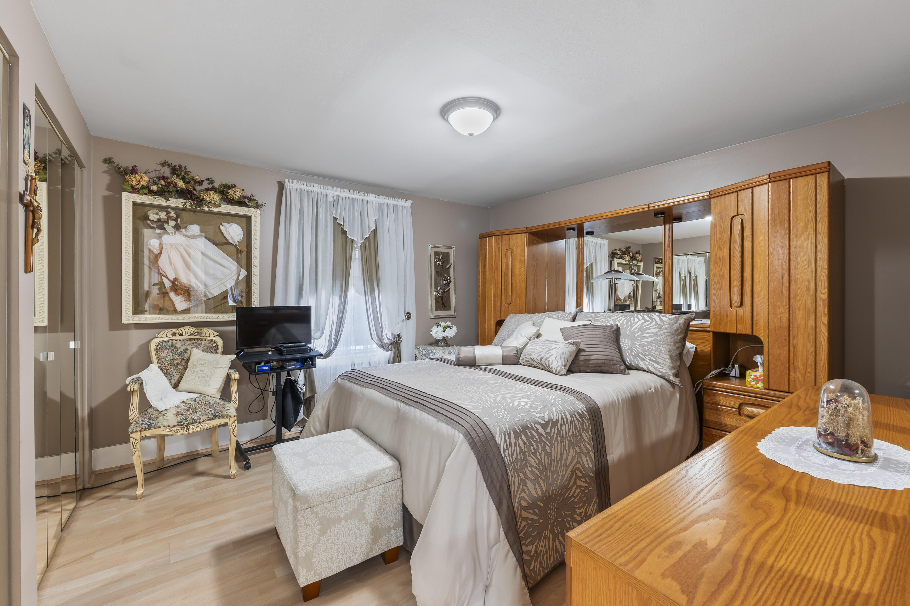 210 Mount Vernon Avenue