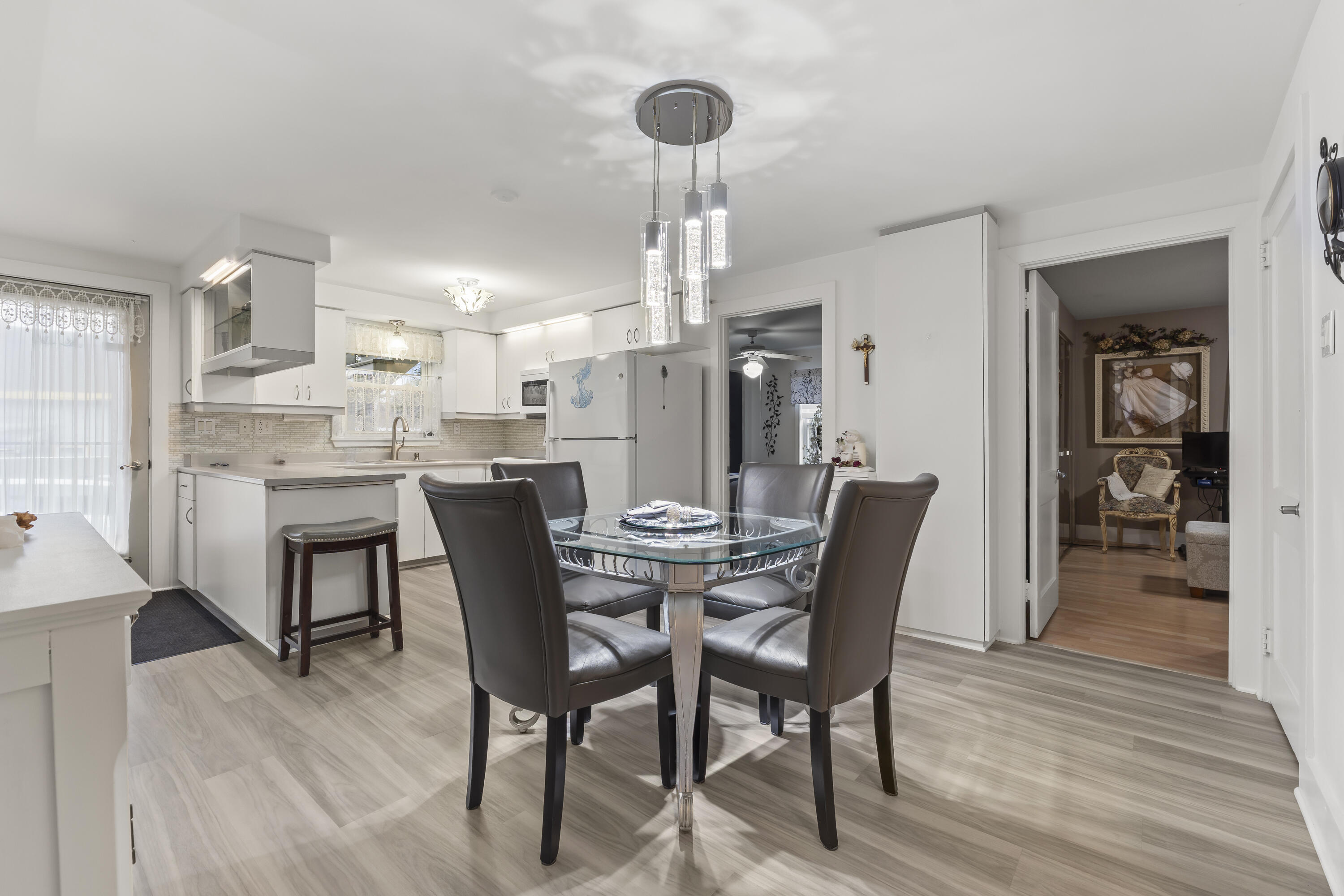 210 Mount Vernon Avenue