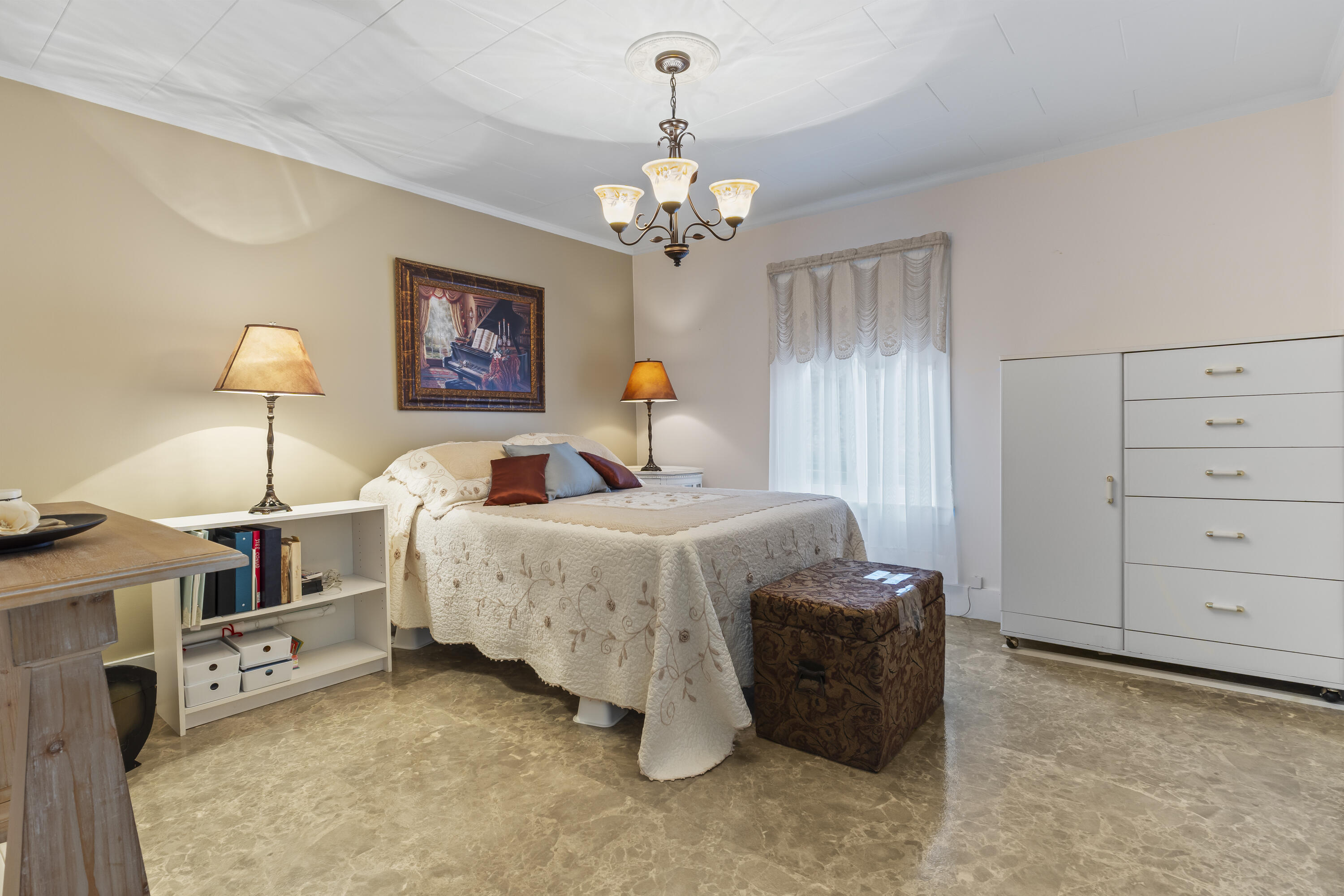 210 Mount Vernon Avenue