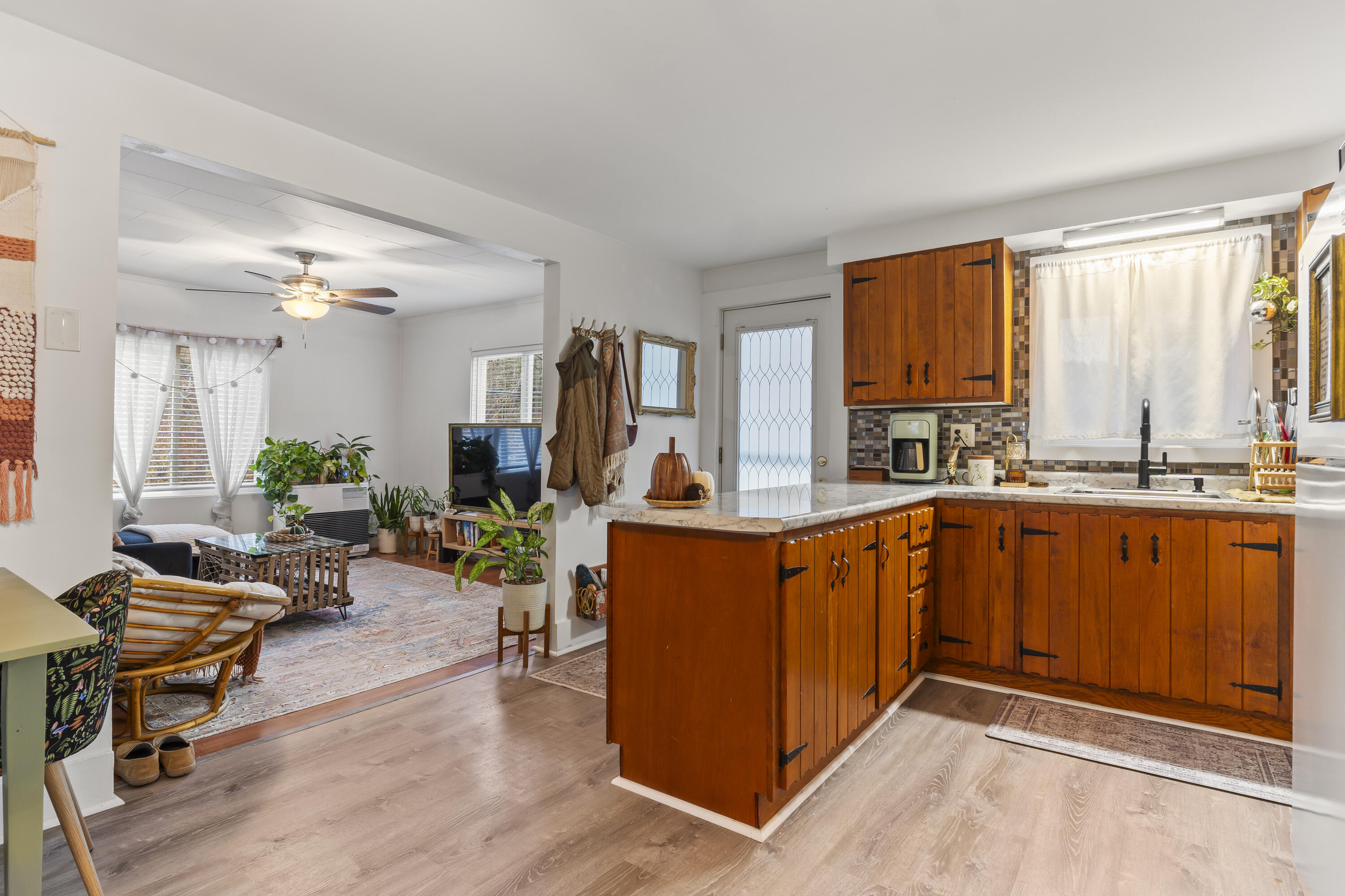 210 Mount Vernon Avenue