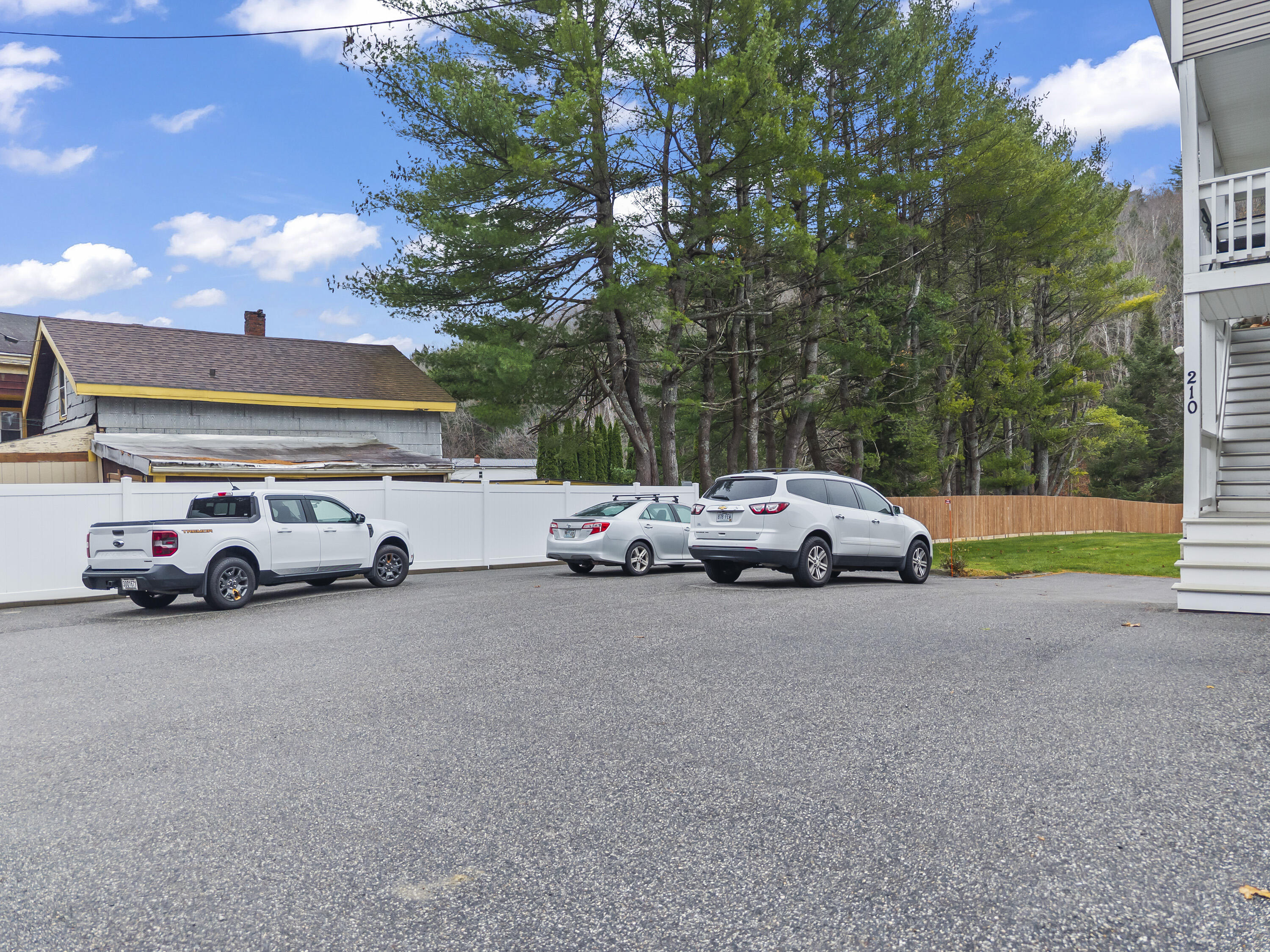 210 Mount Vernon Avenue