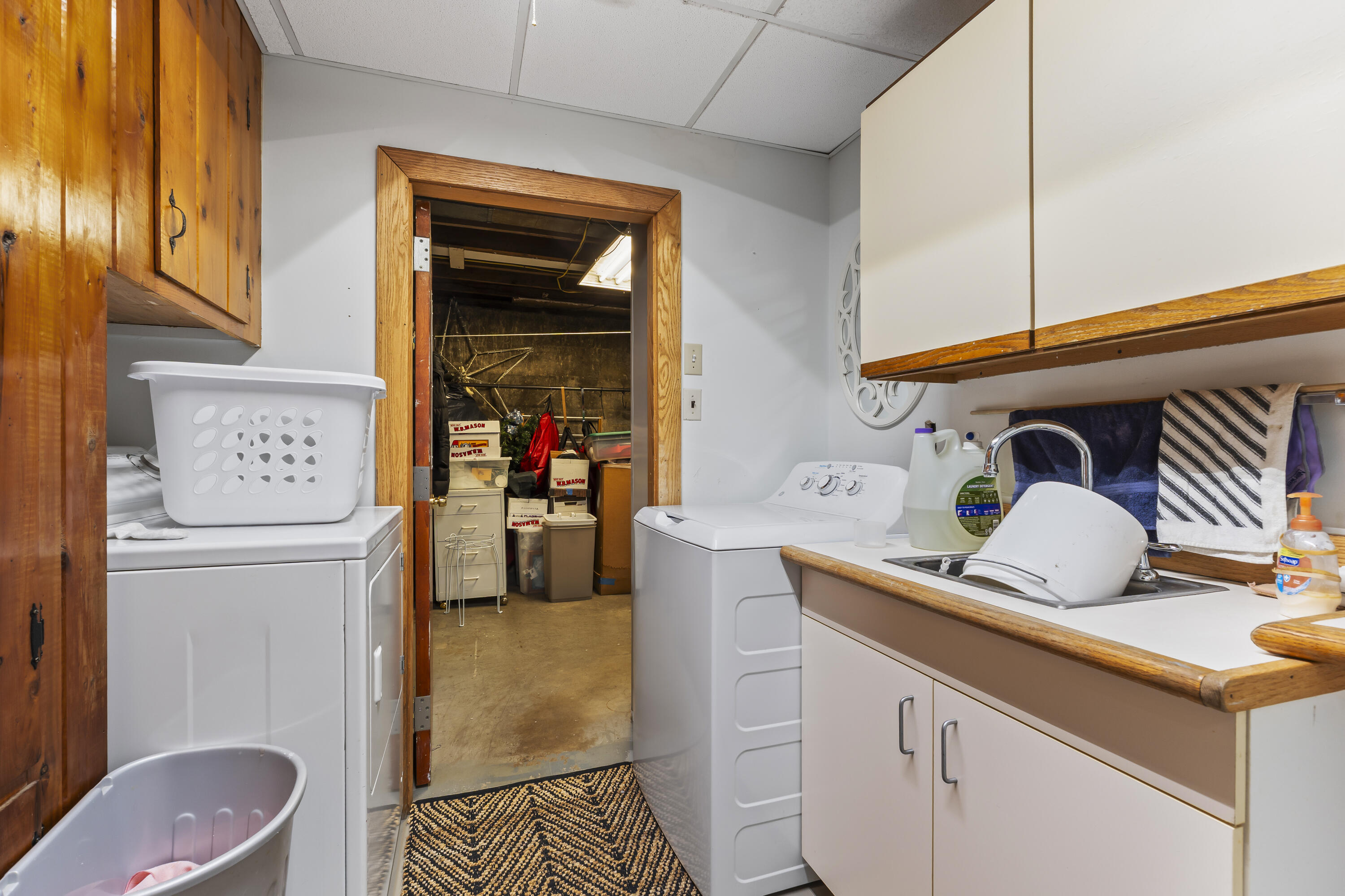 210 Mount Vernon Avenue