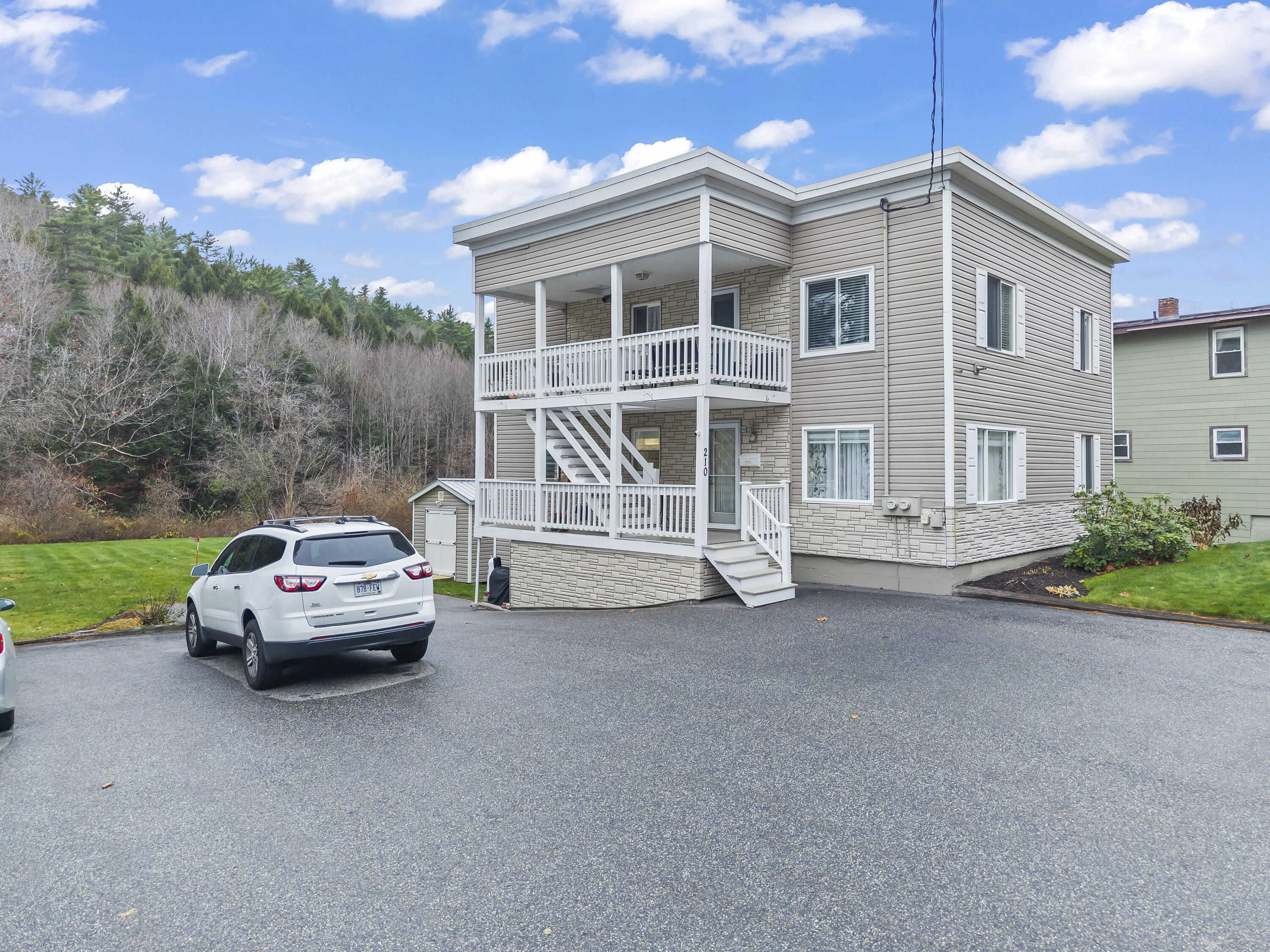 210 Mount Vernon Avenue