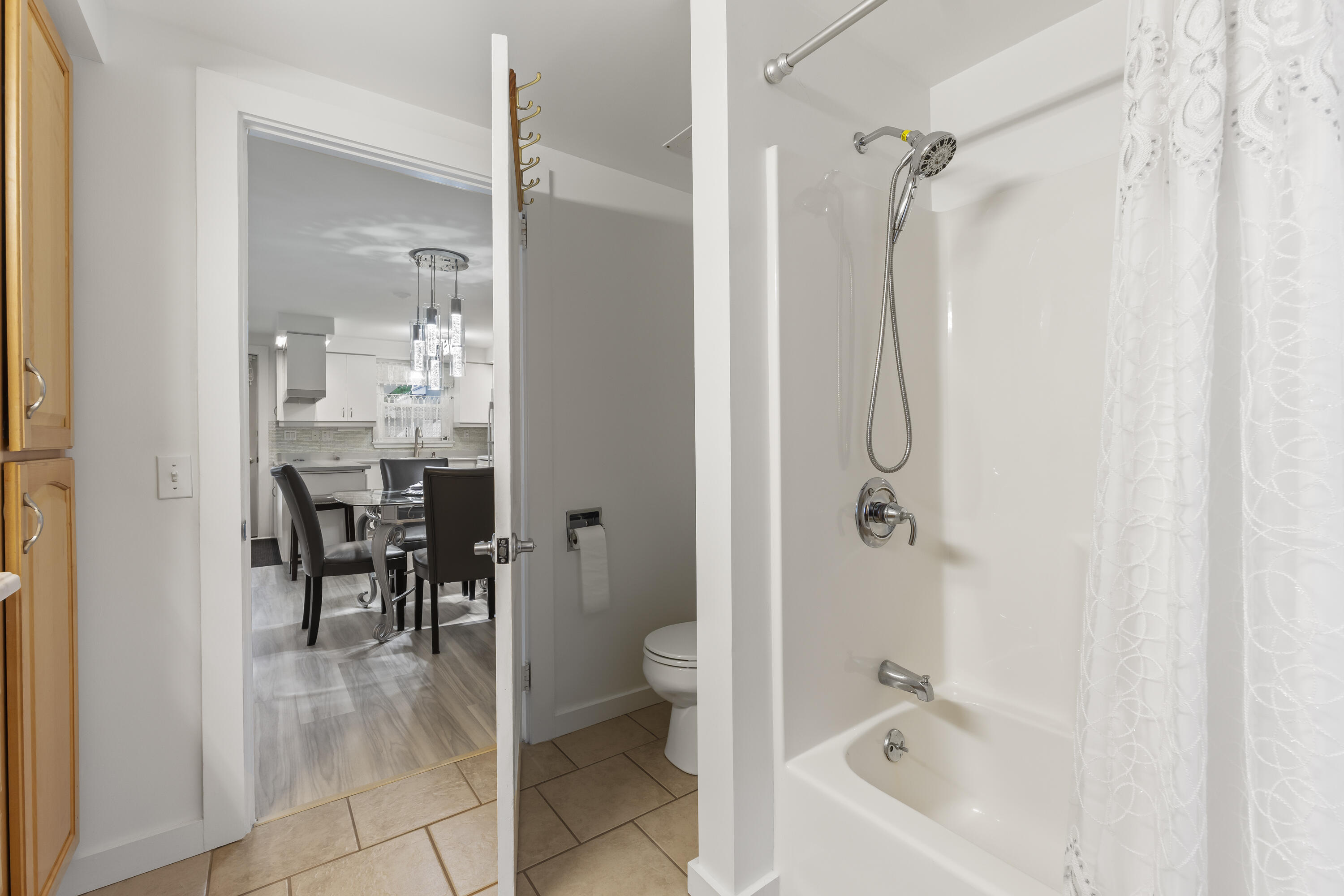 210 Mount Vernon Avenue